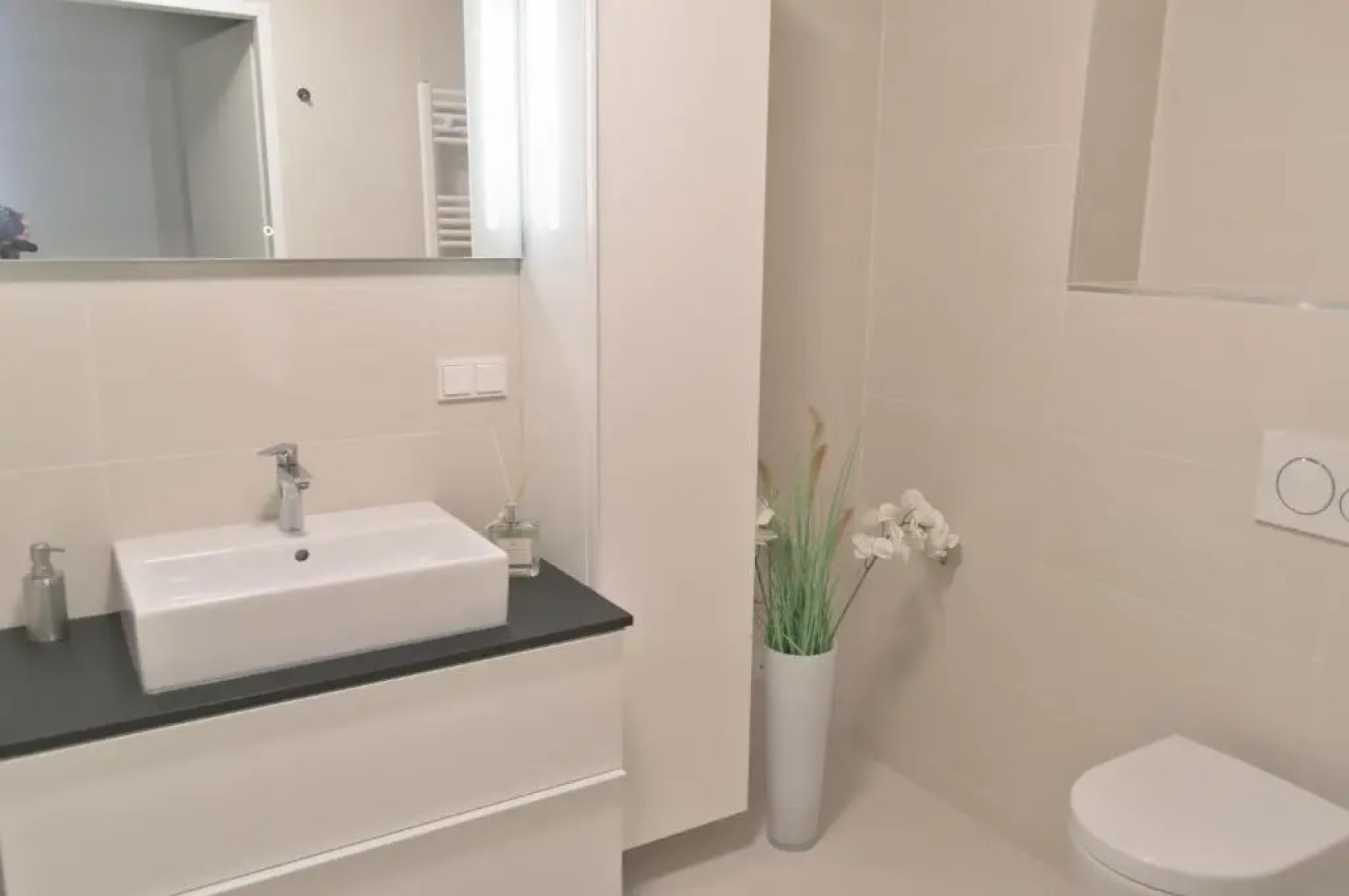 Triiiple Suites Level 22 mit Balkon und Tiefgarage