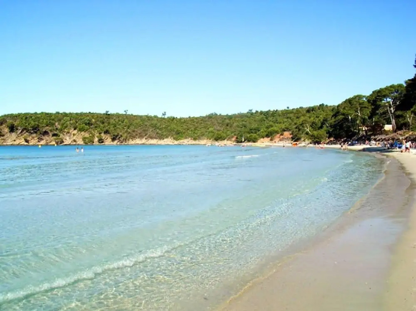 House With 3 Bedrooms in La Londe les Maures, With Terrace and Wifi -