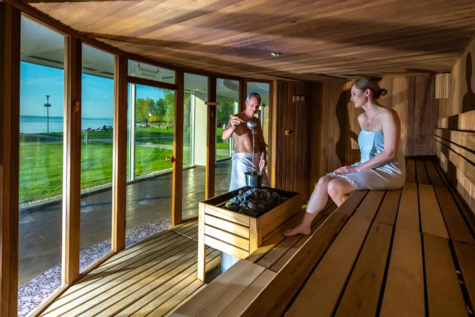 Hotel Azúr Prémium