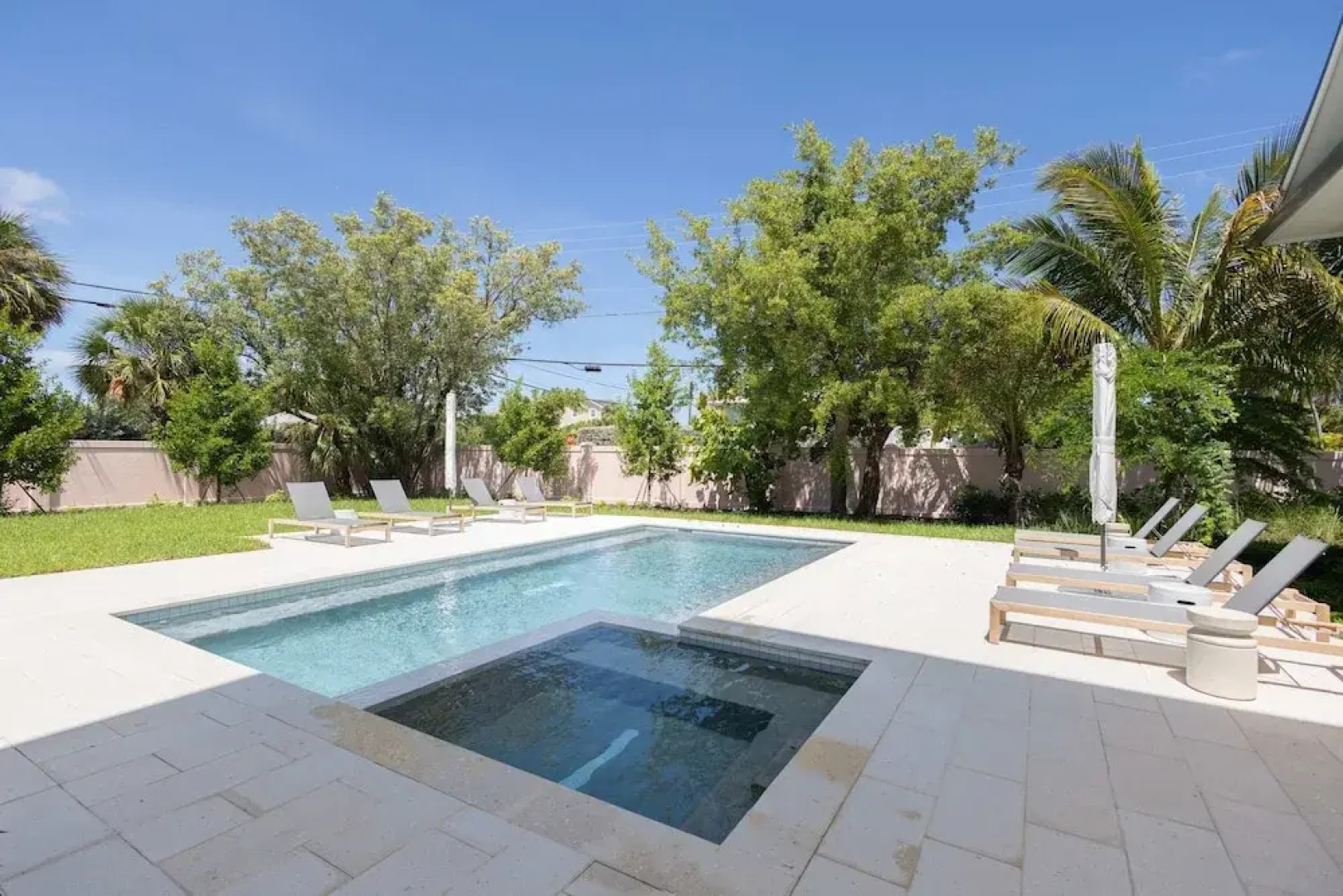 Brand New Build Larkshine House - Pool