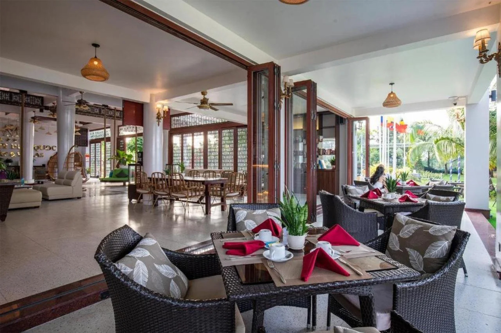 Курортный отель Mercury Phu Quoc Resort & Villas