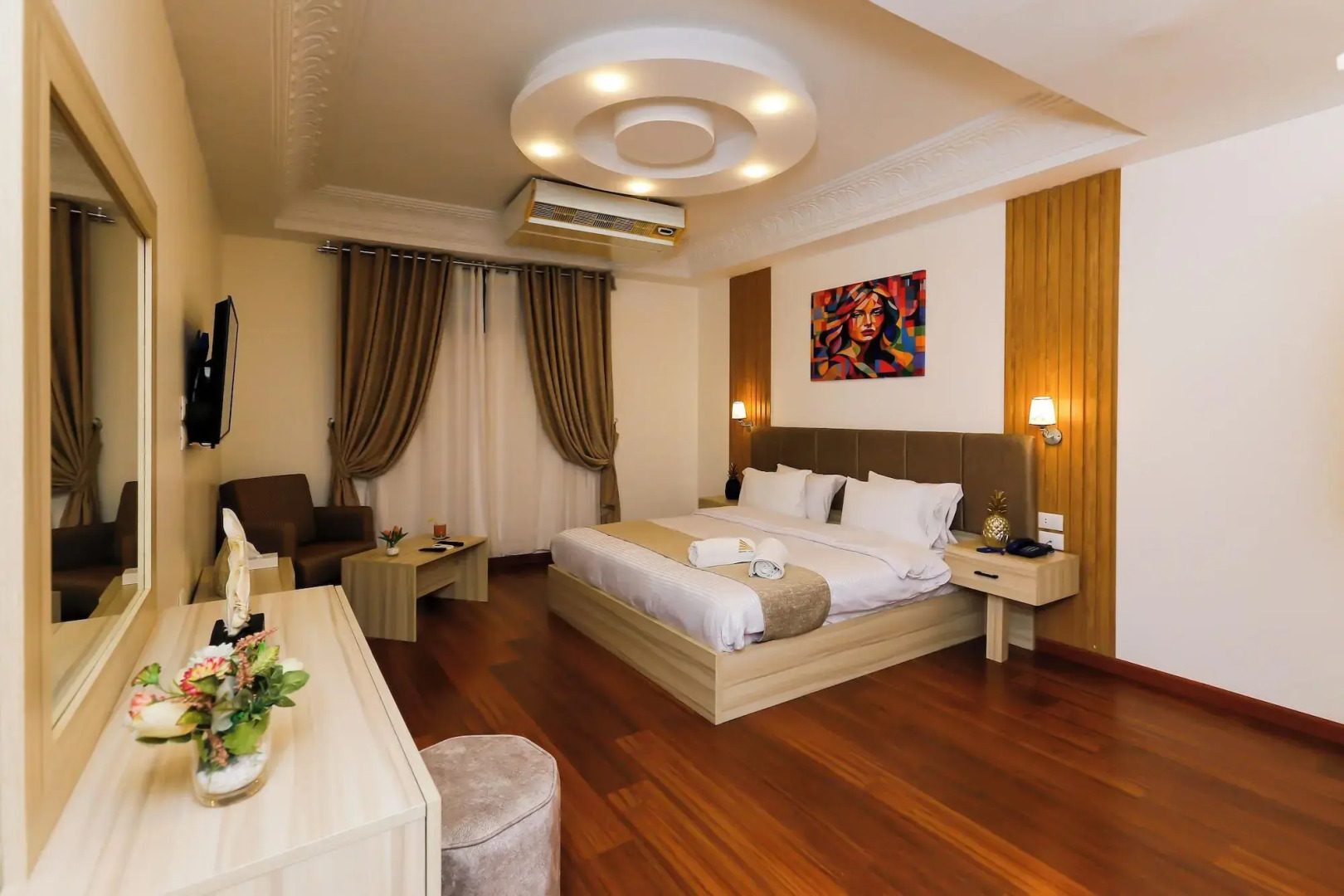 Pyramid Edge Hotel & Exclusive Pyramids View Rooftop