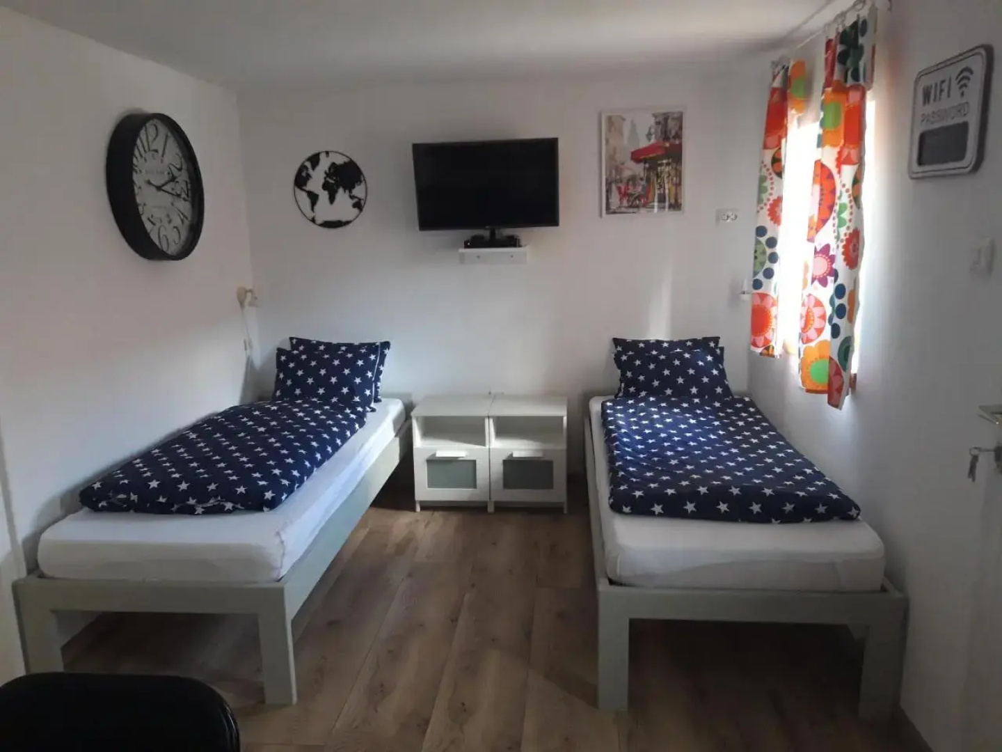 Small House Apartment
