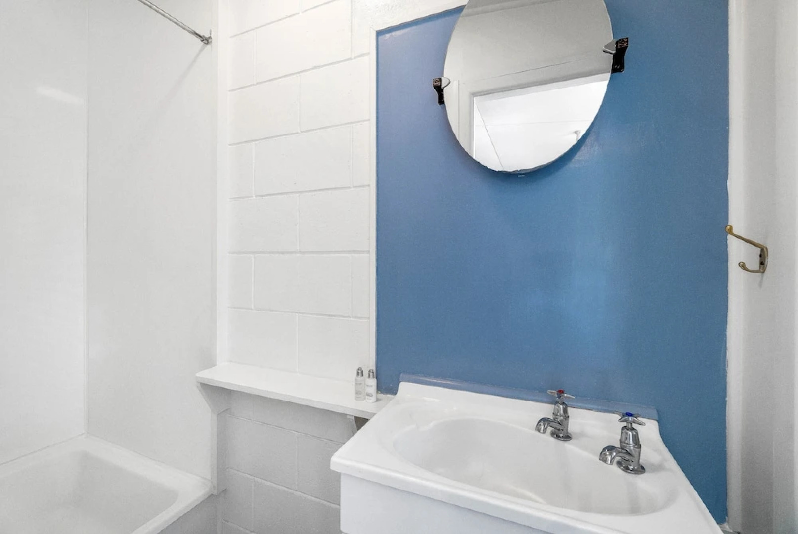 Norfolk Pine Beachfront Motel