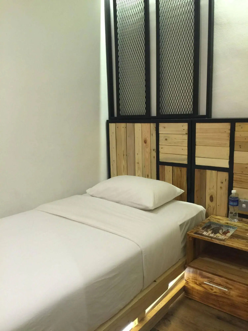 The Oikos Hotel