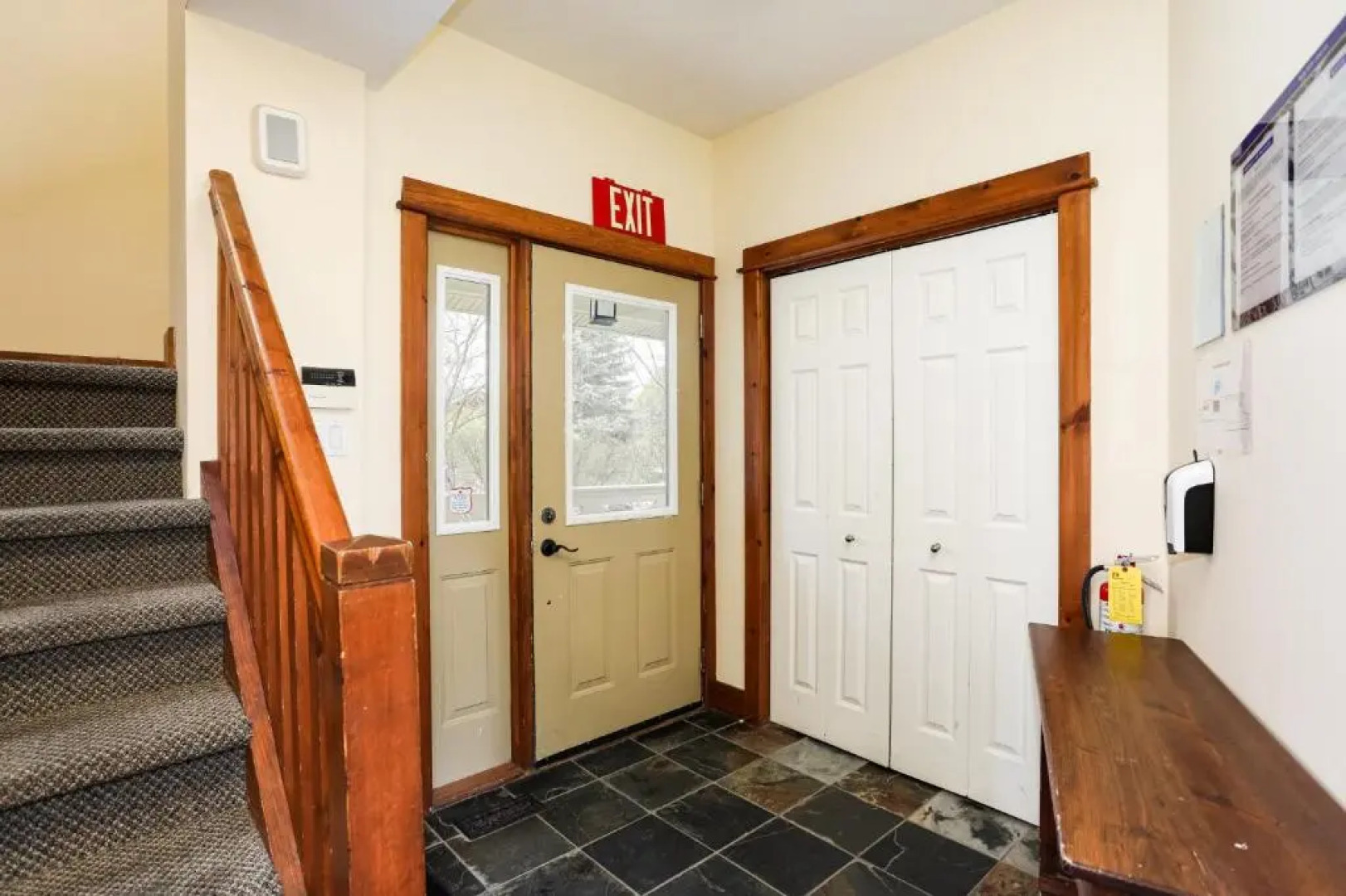 Blue View 1 Aurora Chalet 84144