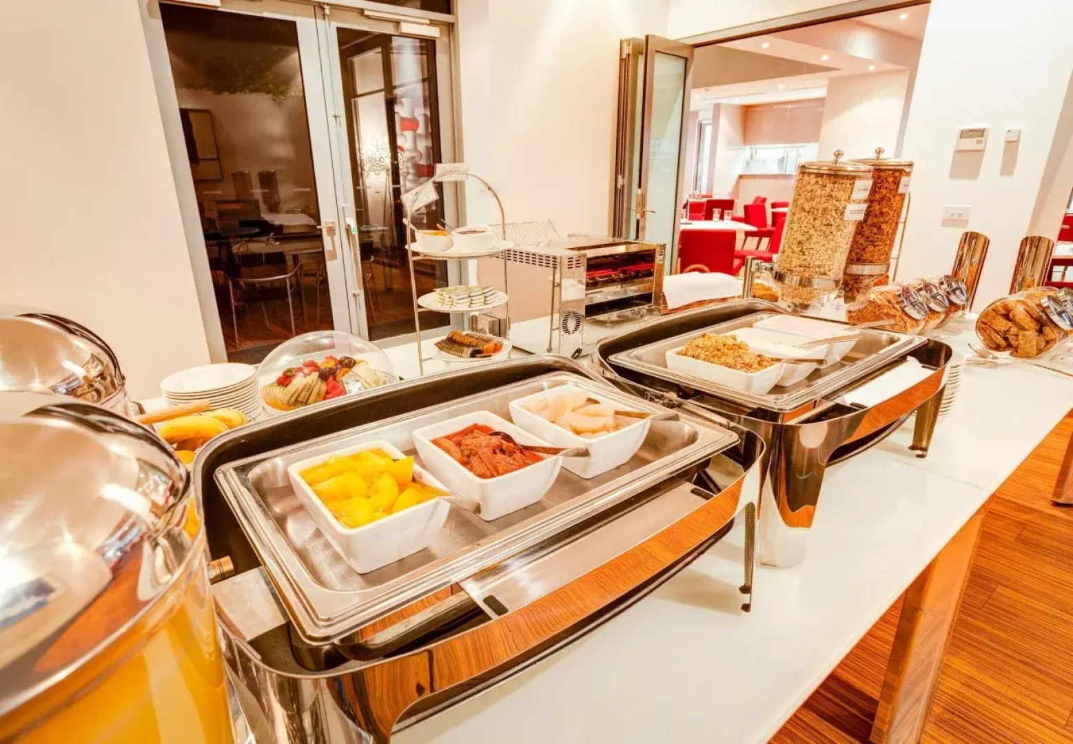 Mantra Charles Hotel Launceston