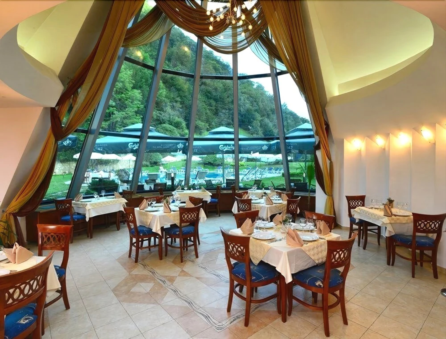 Evergreen Palace