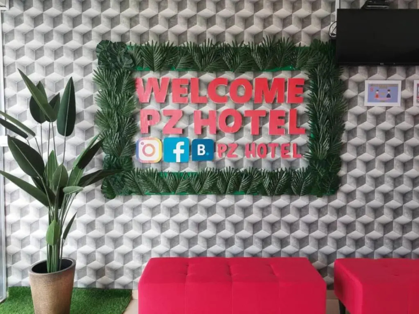 Pz Hotel