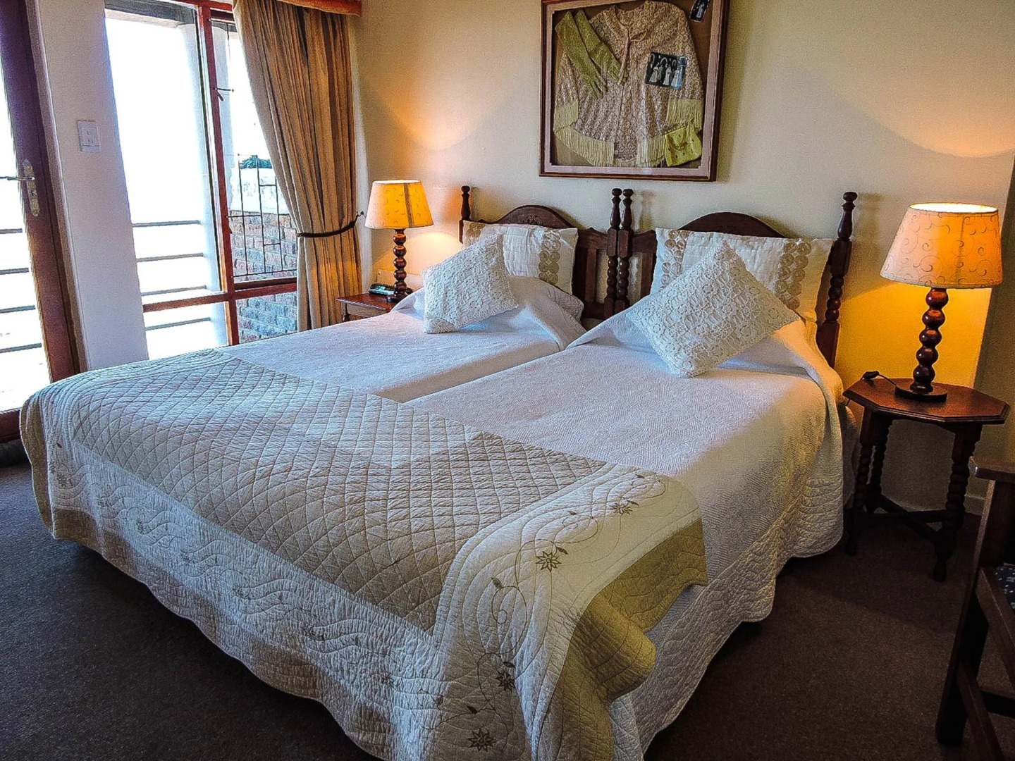 Amzee Bokmakierie Guest House