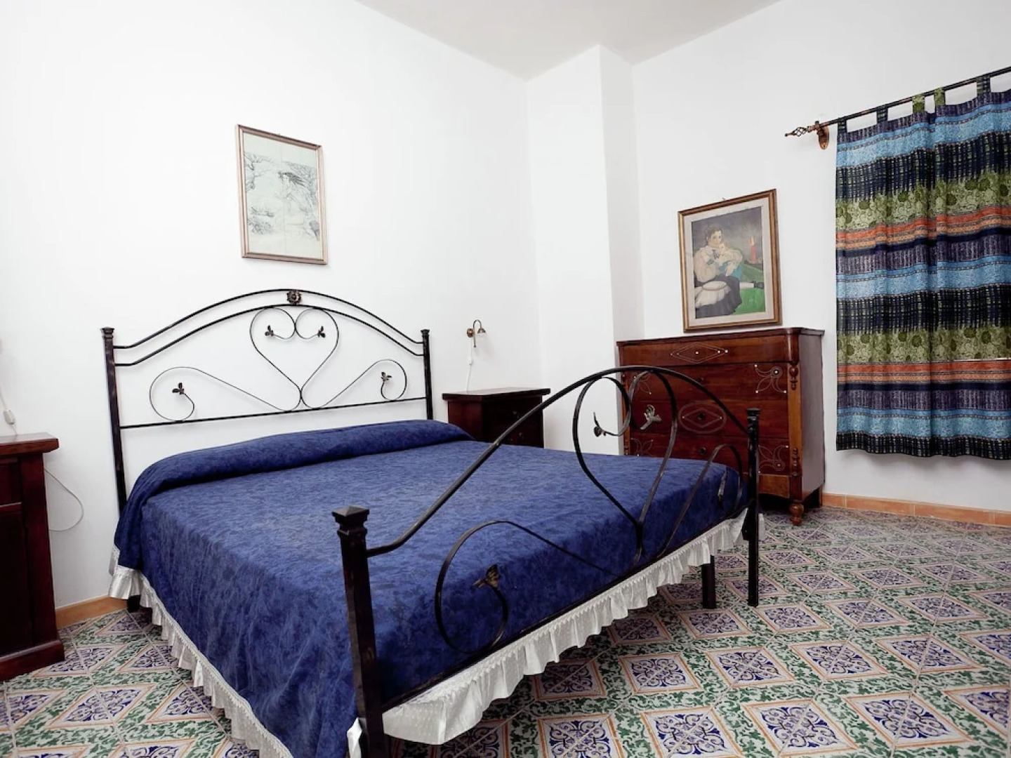 Cozy Apartment With air Conditioning Only 600 m From the sea