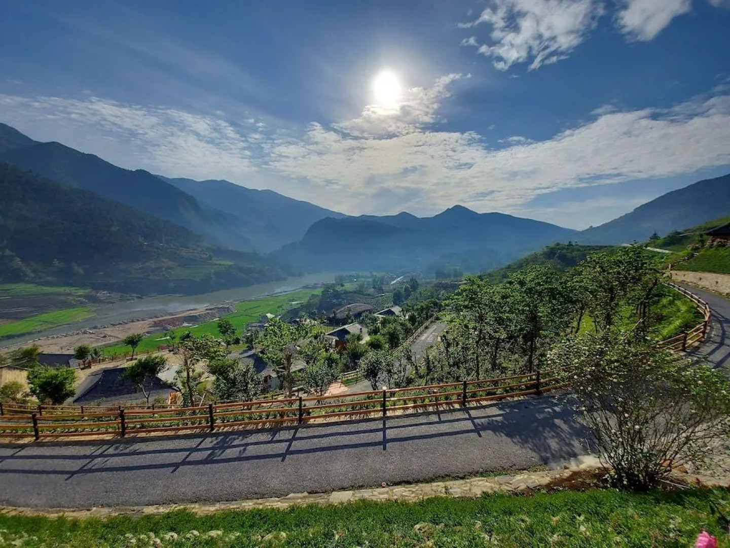 Le Champ Tu Le Resort Hot Spring & Spa