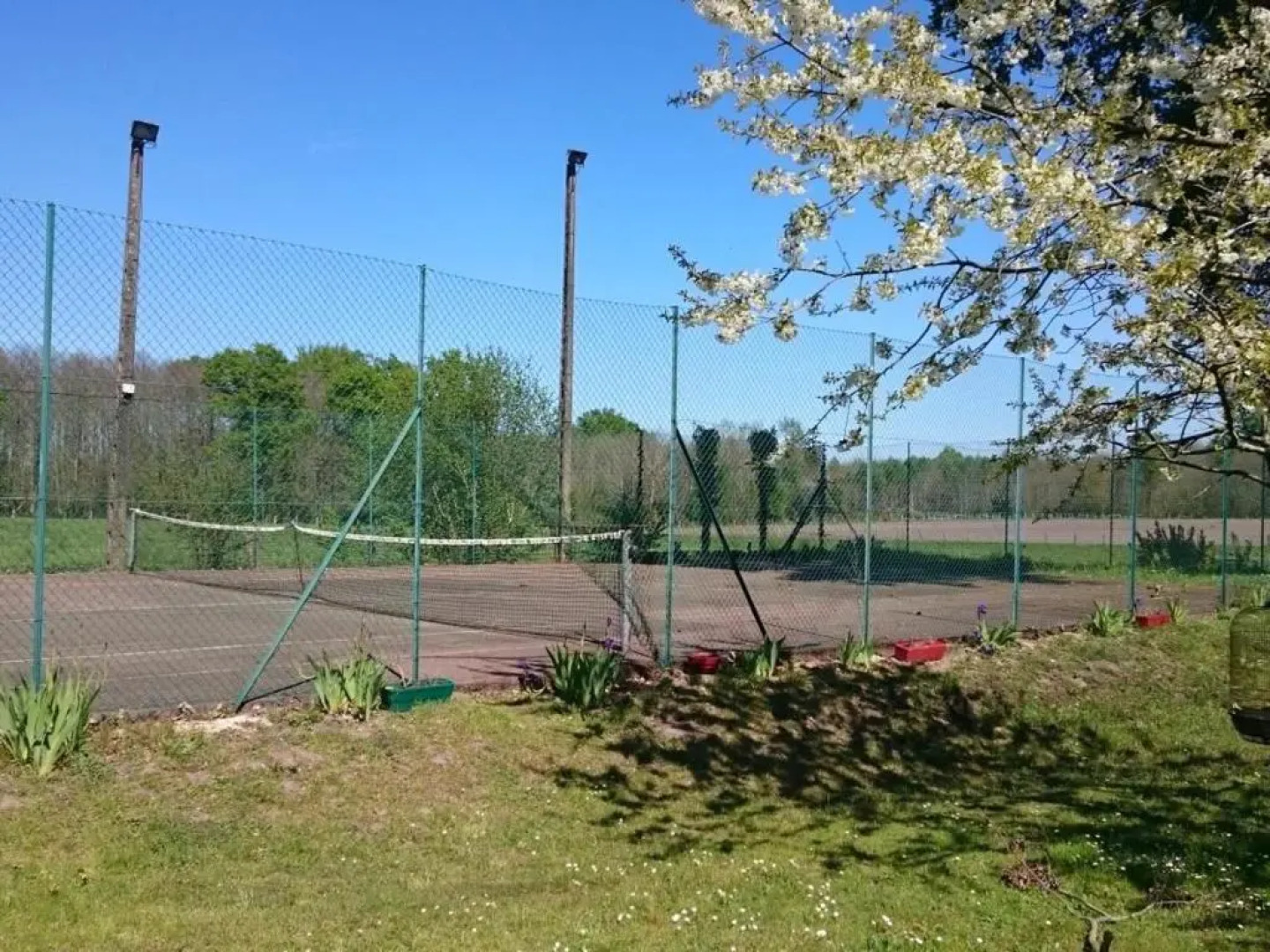 Gîte Saint-Jean-de-la-Motte, 6 pièces, 15 personnes - FR-1-410-223