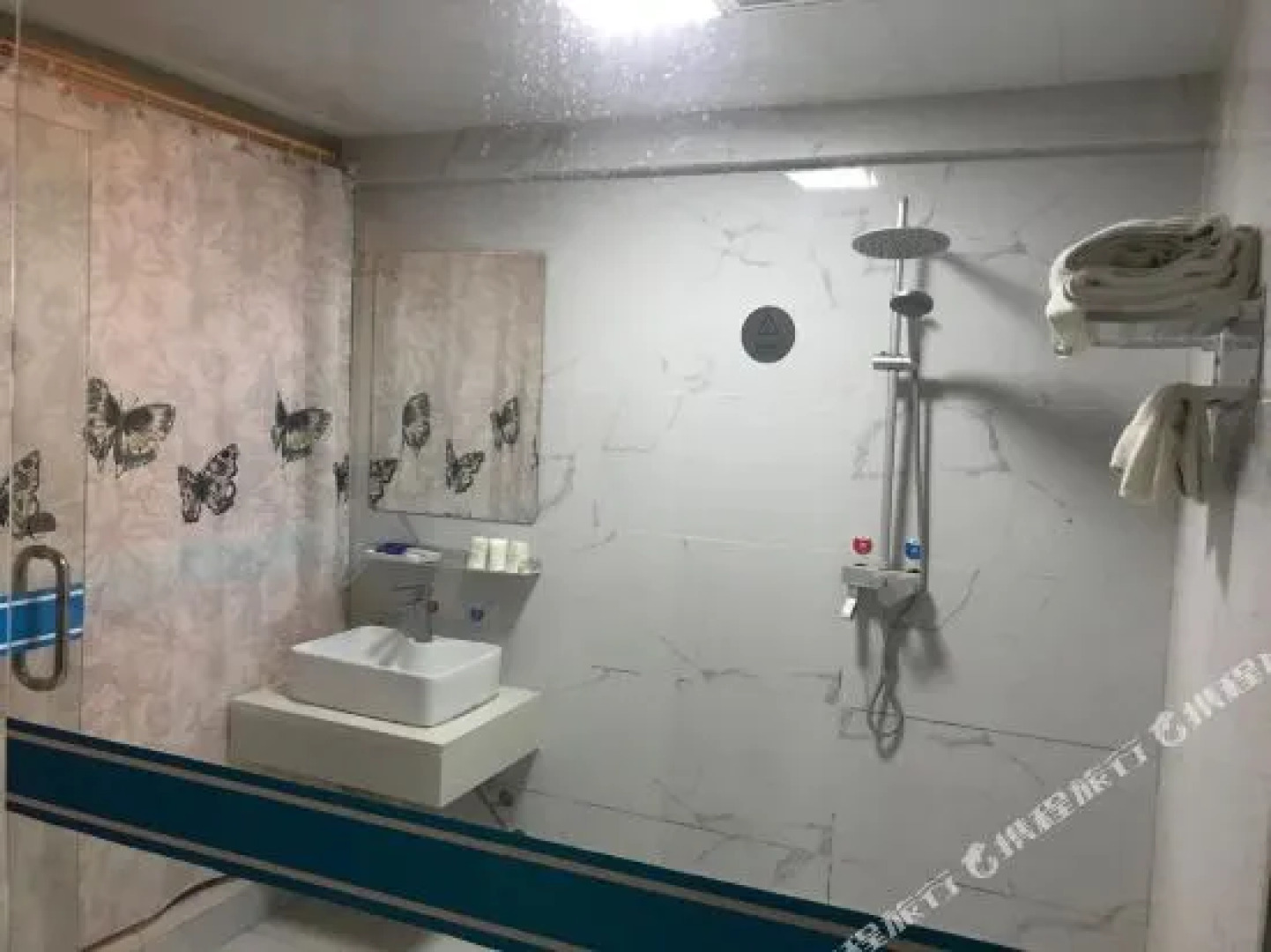 Xinquan Business Hotel