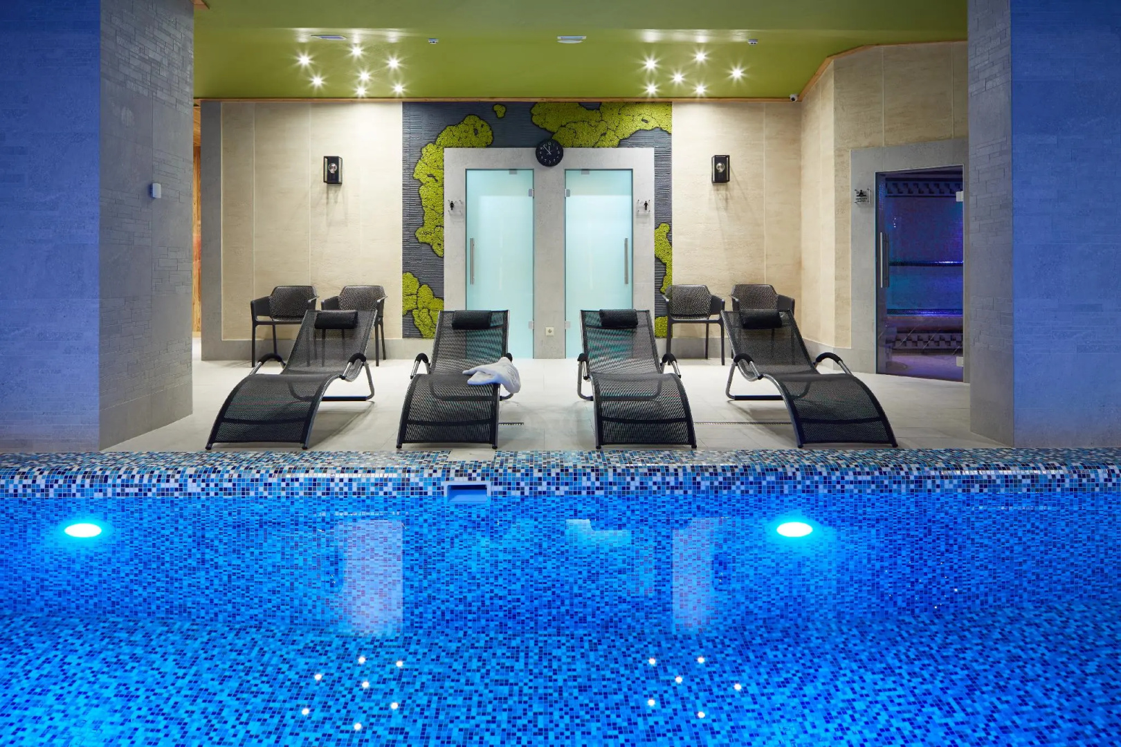 Отель Ganz & SPA