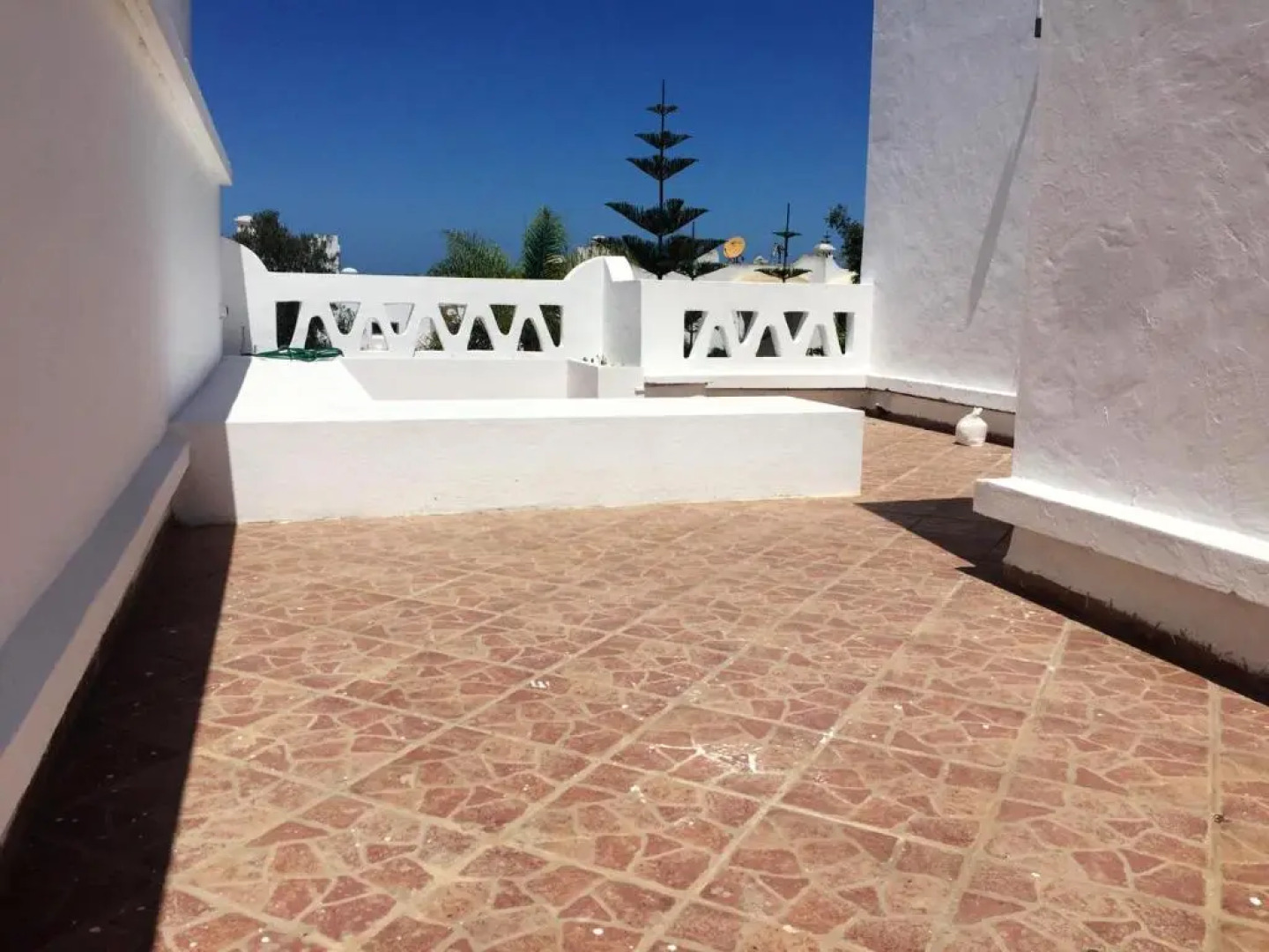 4 bedrooms villa at Dar Bouazza Tamaris 200 m away from the beach with private pool and enclosed garden