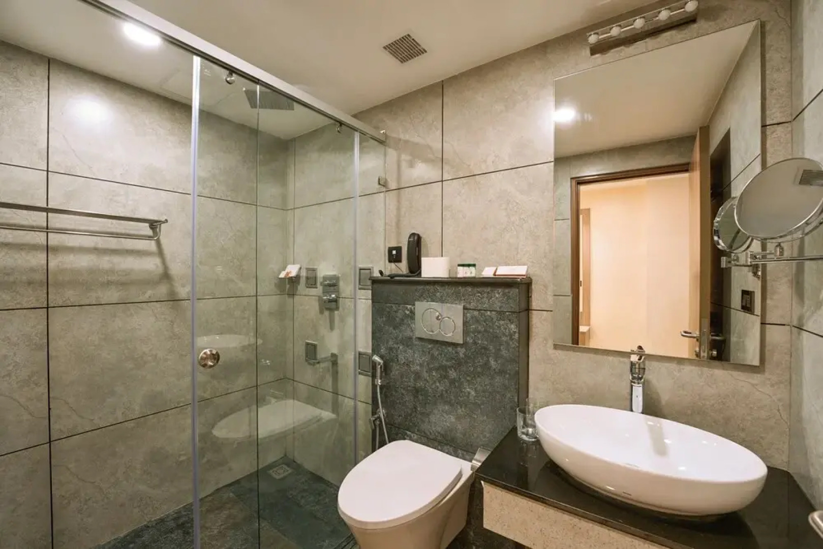 Serene Horizon Resort