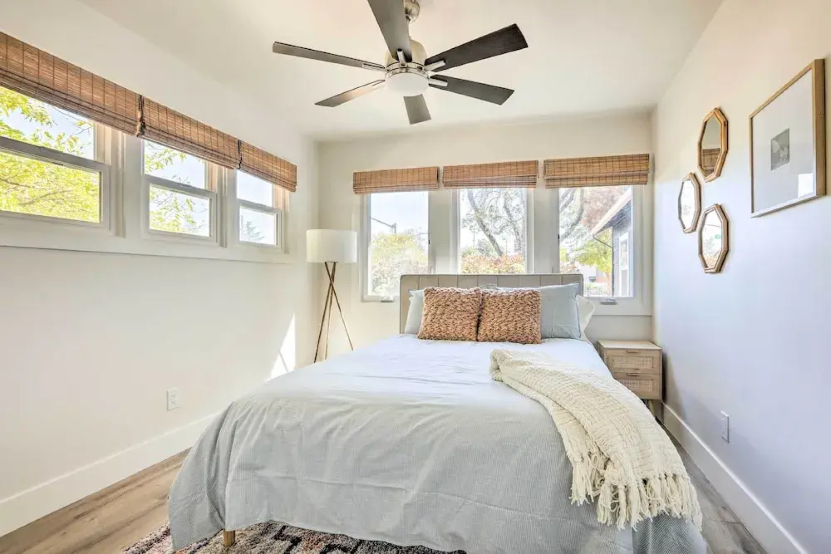 Boho-chic Folsom Retreat: Walkable Location!