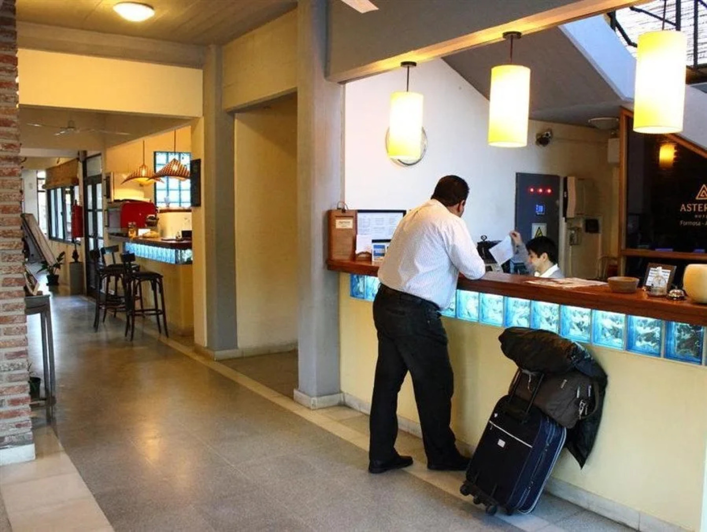 Asterión Hotel - Turismo y Negocios