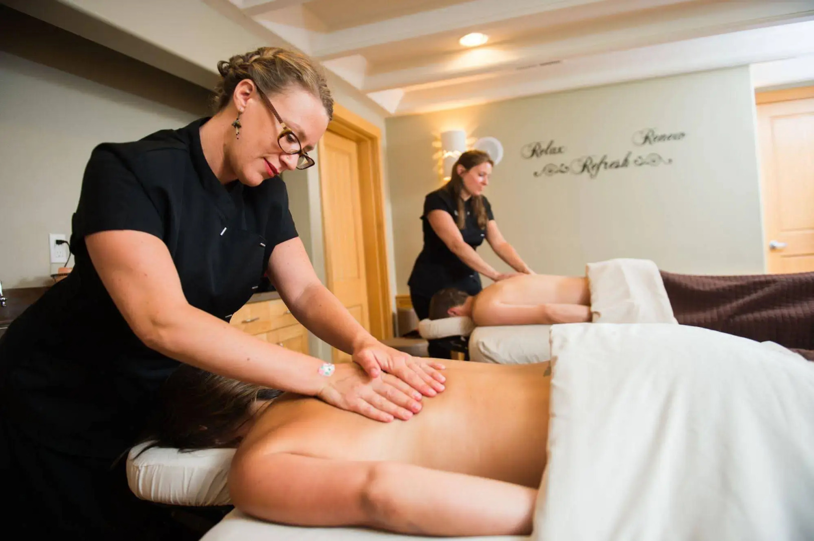 Sleeping Lady Mountain Resort