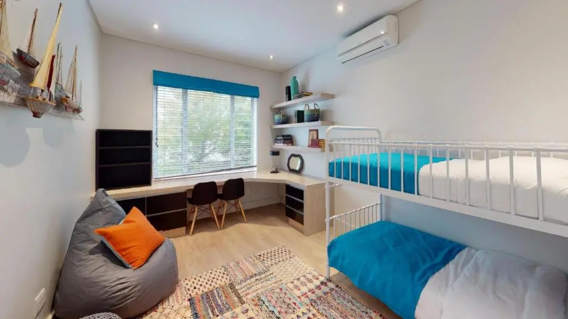 Stamford on Sea by Top Destinations Rentals