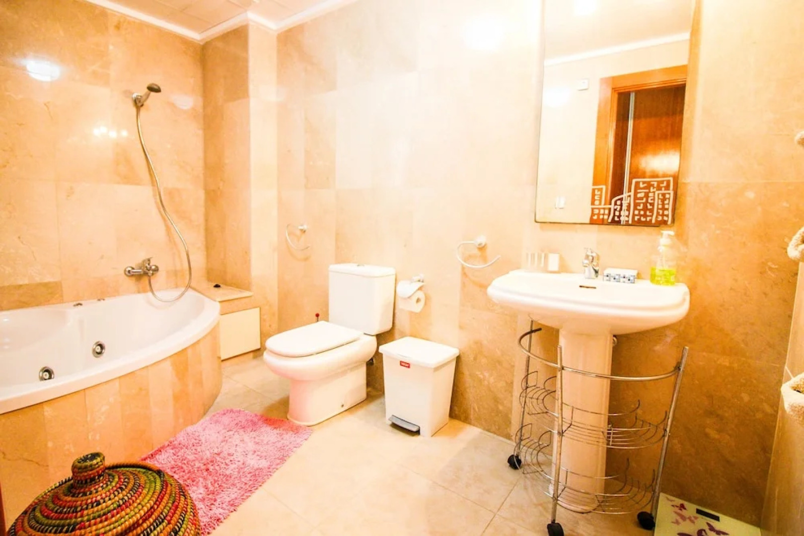 Gorgeous apartment in Albamar