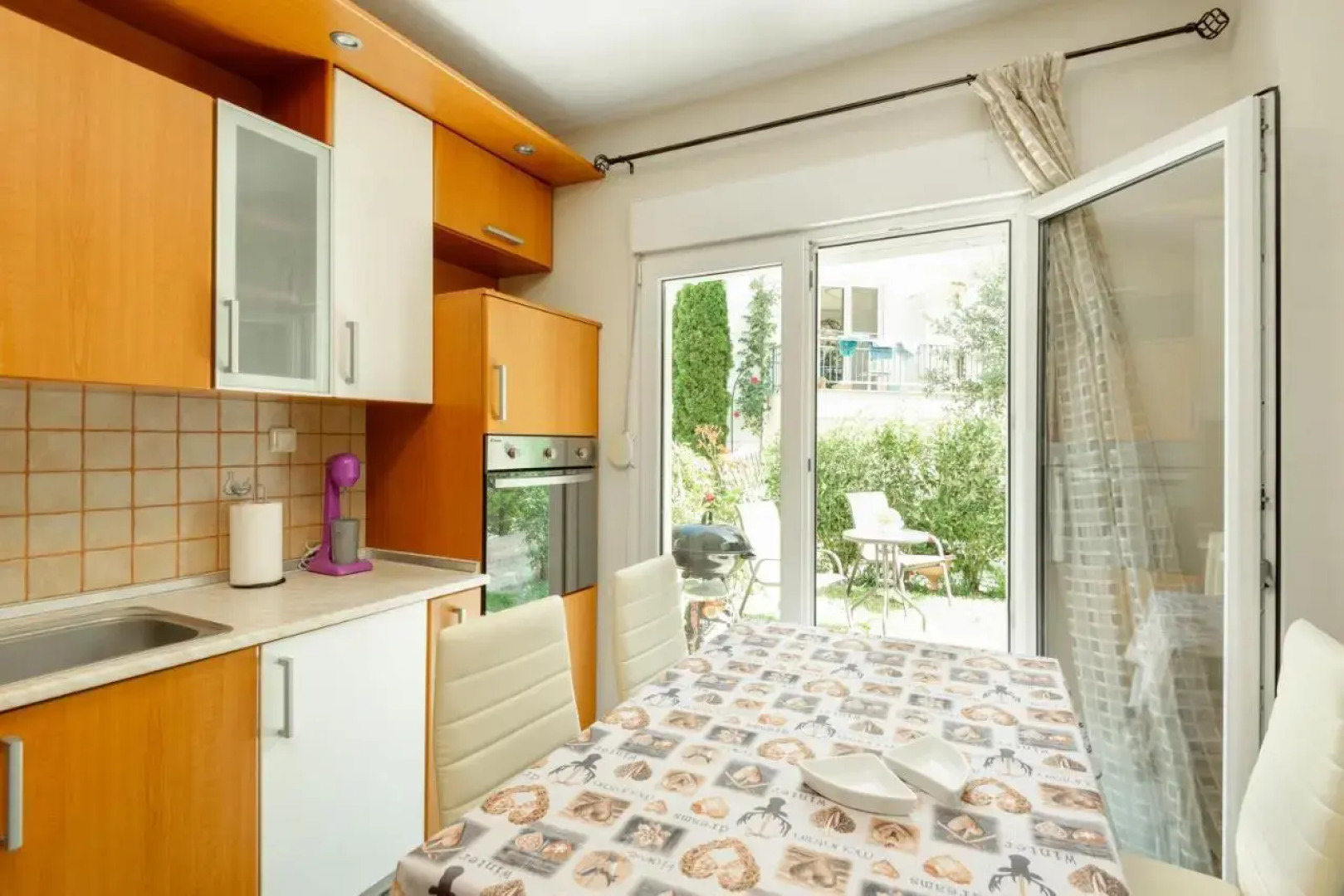 Luxury House for all Seasons