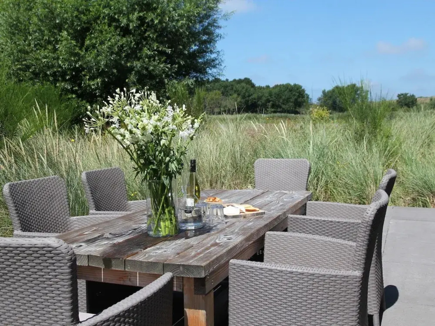 Beautiful Holiday Home Near the sea