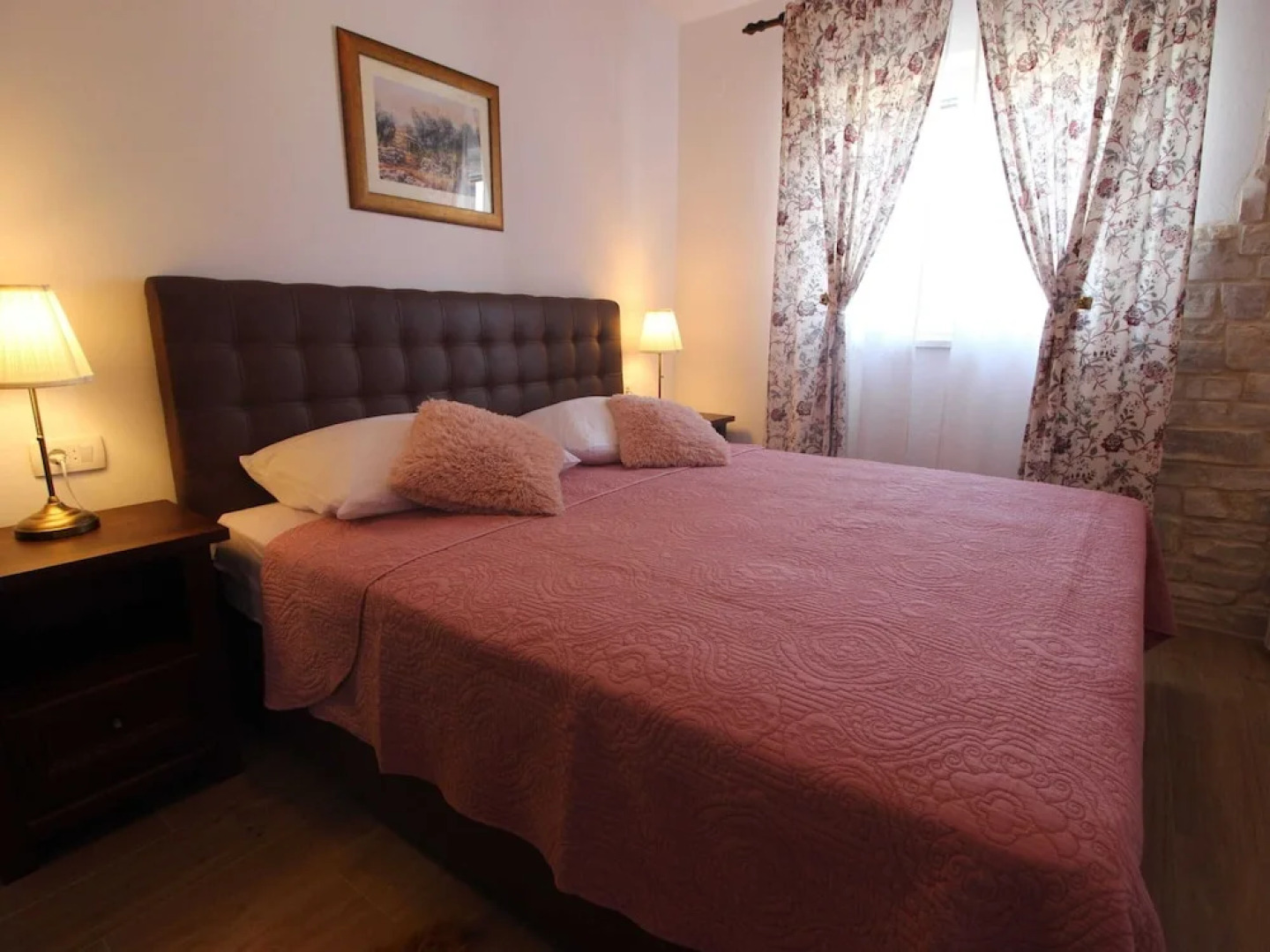 Villa With Private Pool and Terrace