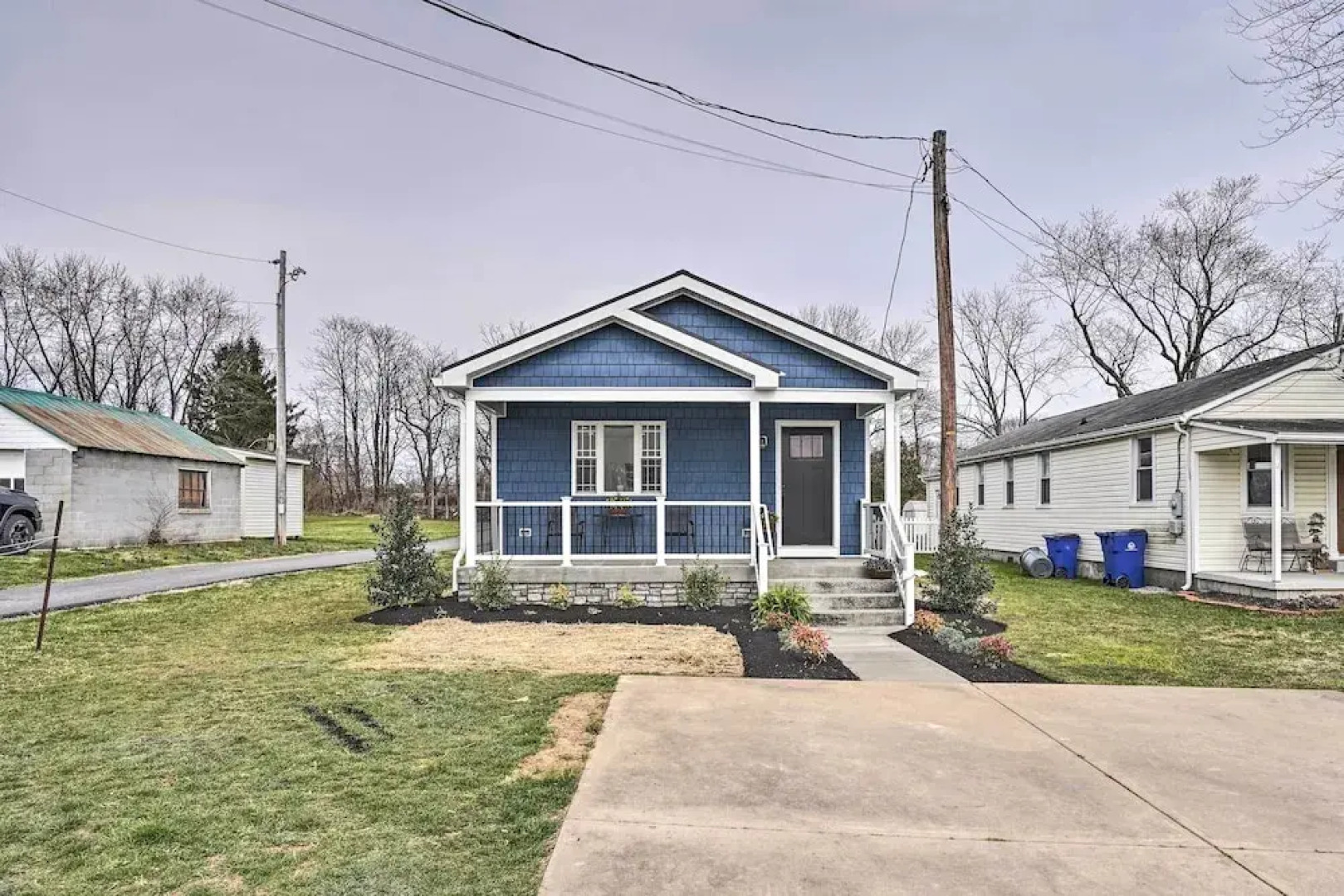 Peaceful Home w/ Patio < 2 Mi to Nat'l Park!