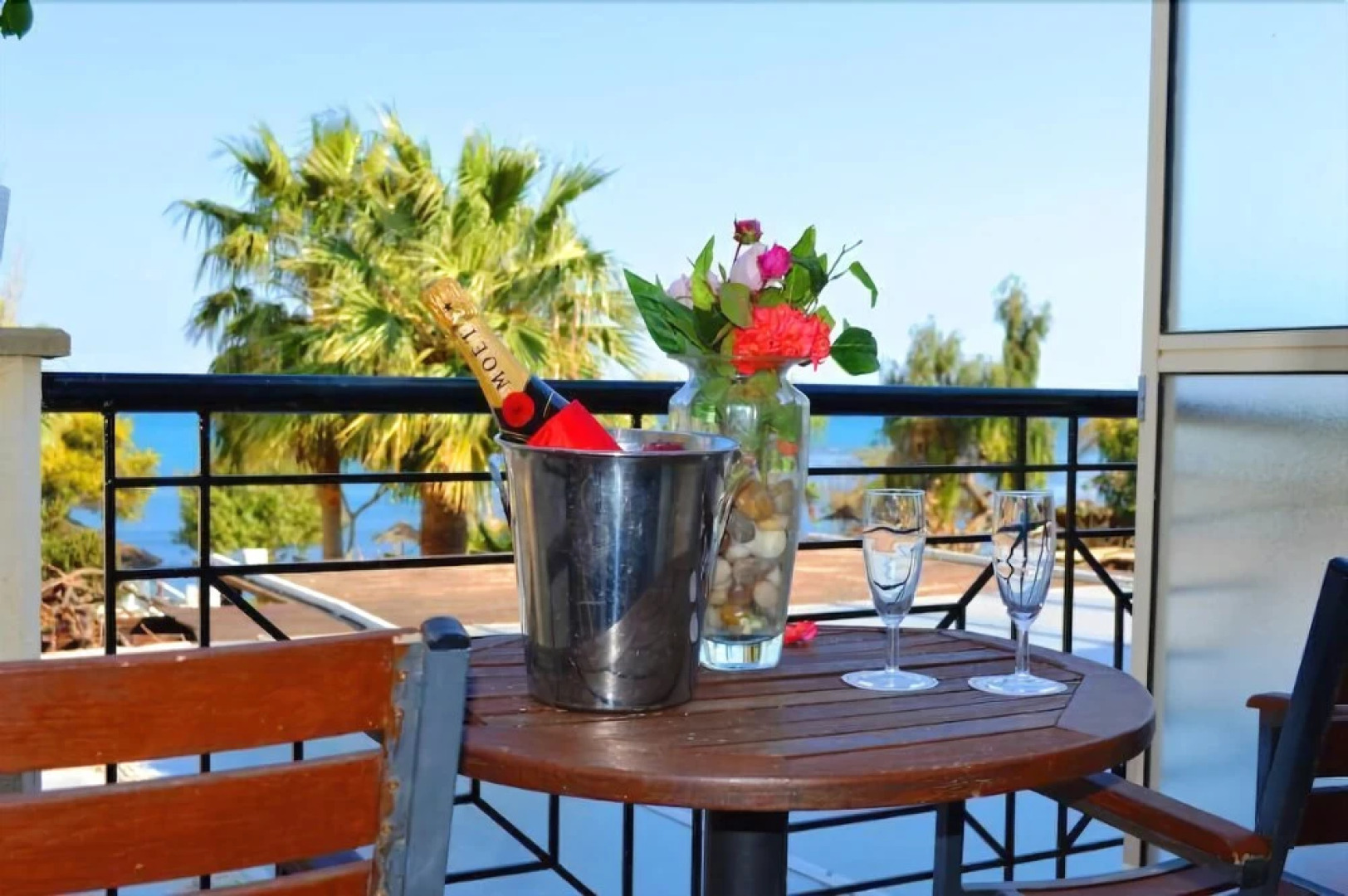 Andreas & Melanie Beach Hotel