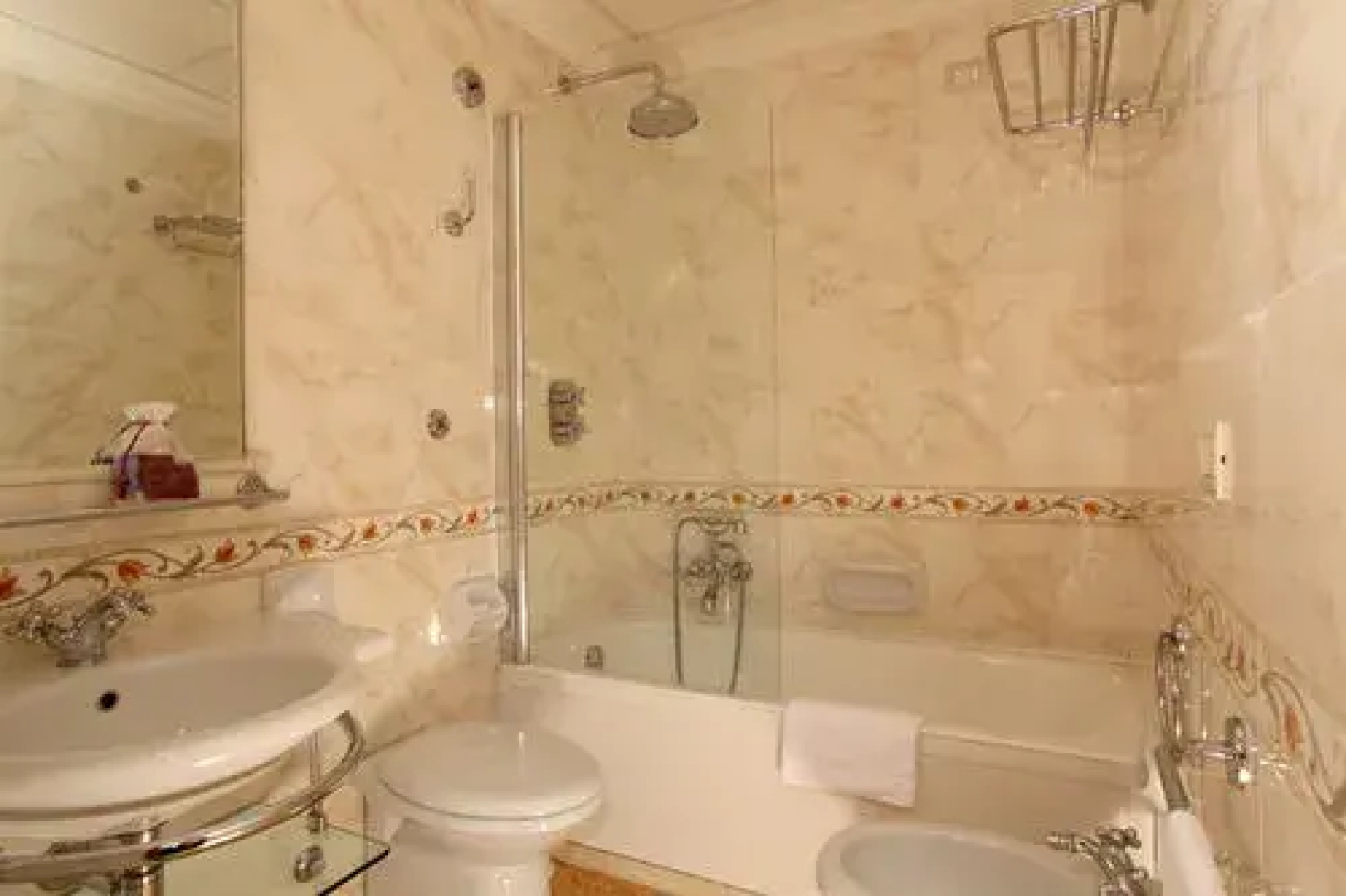 Piave Halldis Apartment