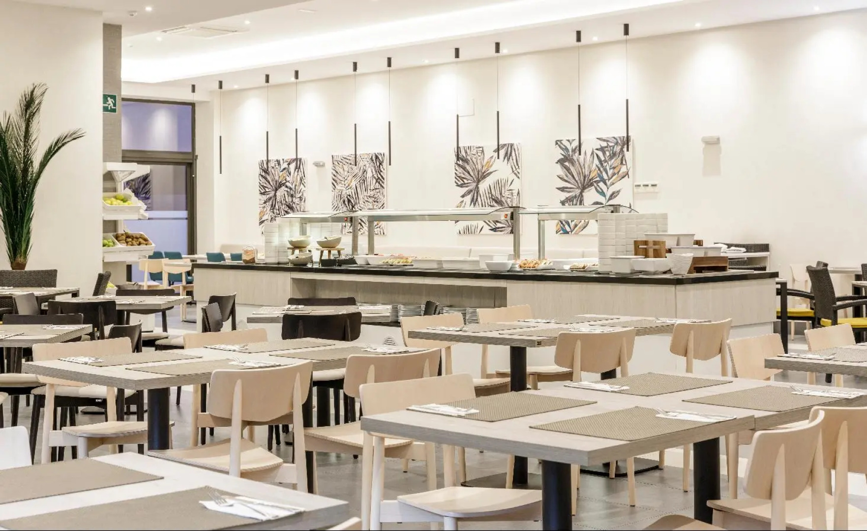 Aparthotel ILUNION Sancti Petri