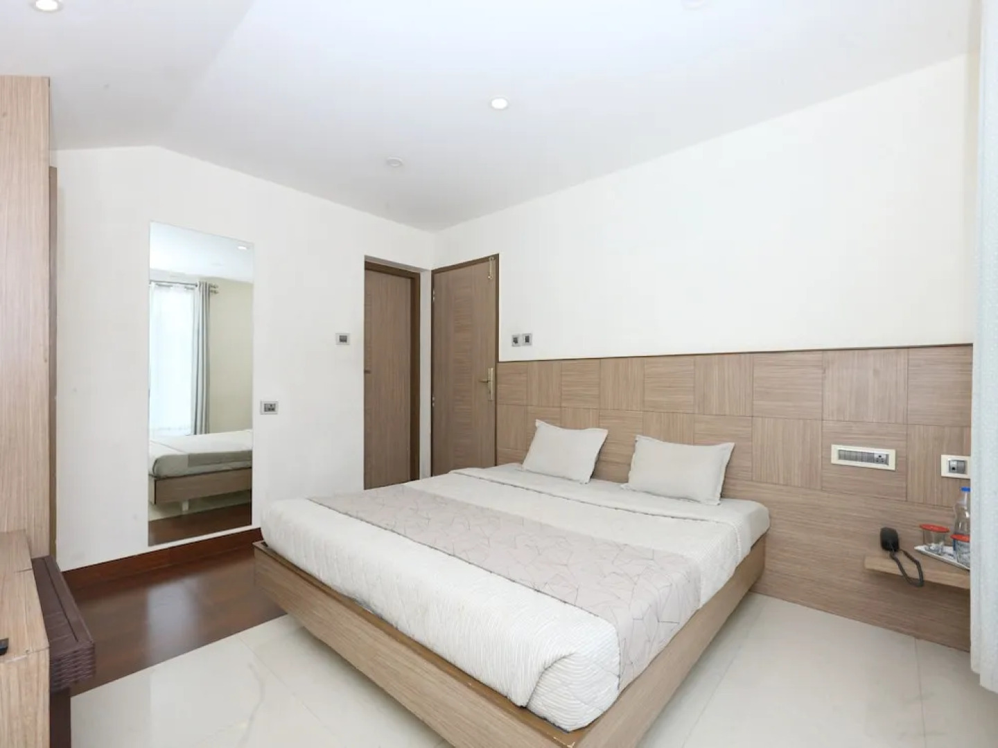 OYO 4943 Sandanams Villa