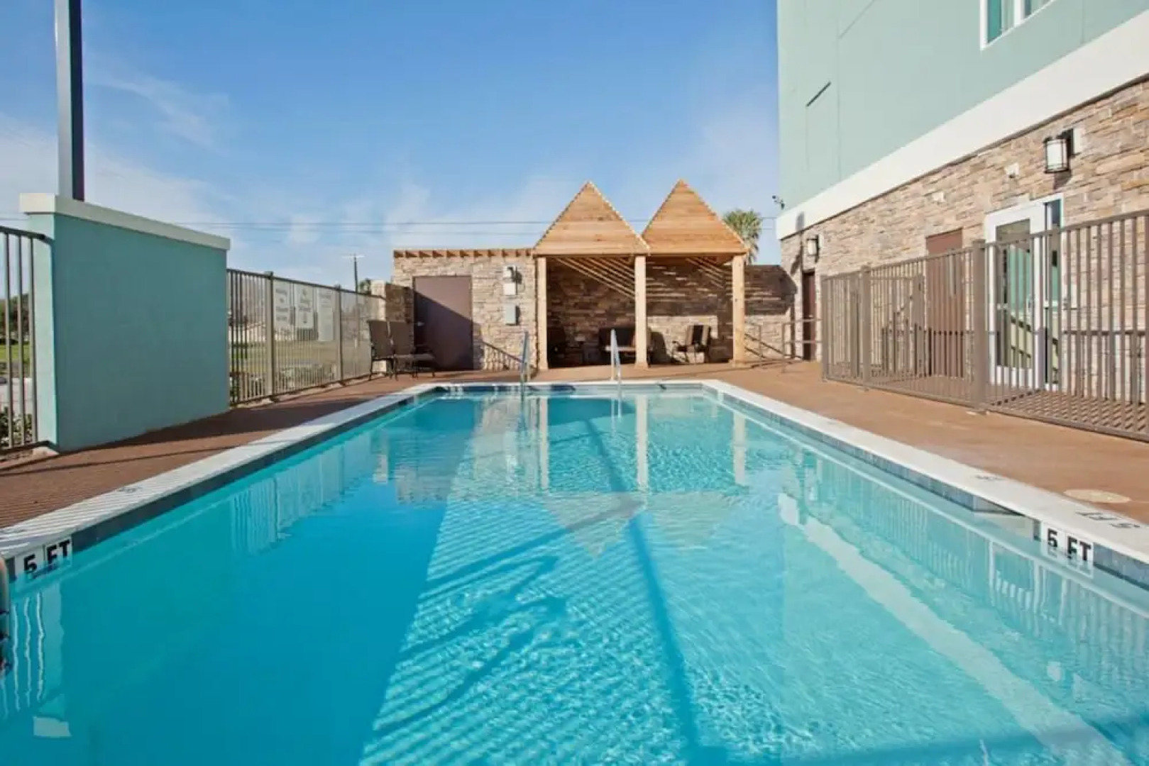 Holiday Inn Express Rockport - Bay View