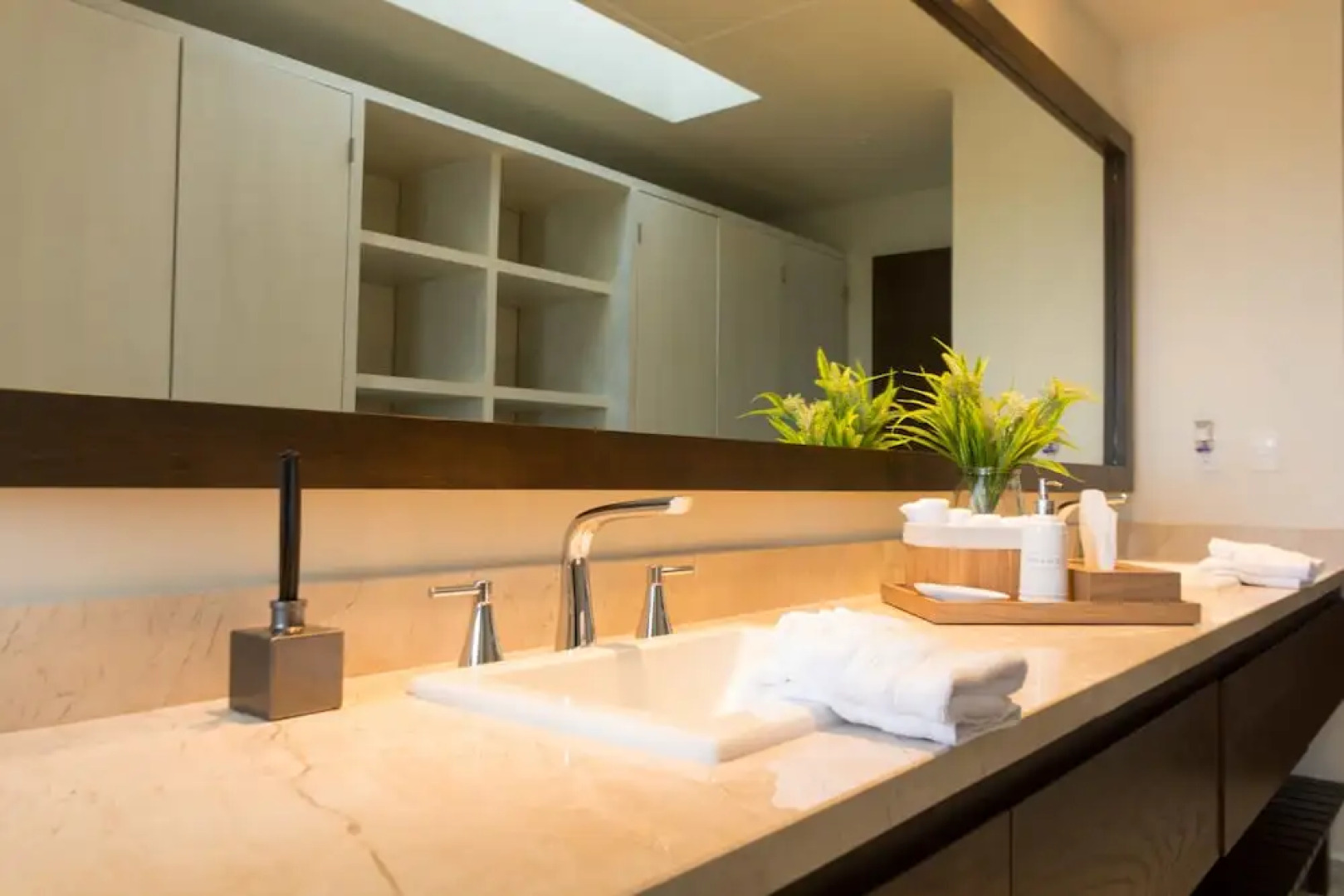 Casa Caleta, Surrounded by Nature, Ideal for Large Groups