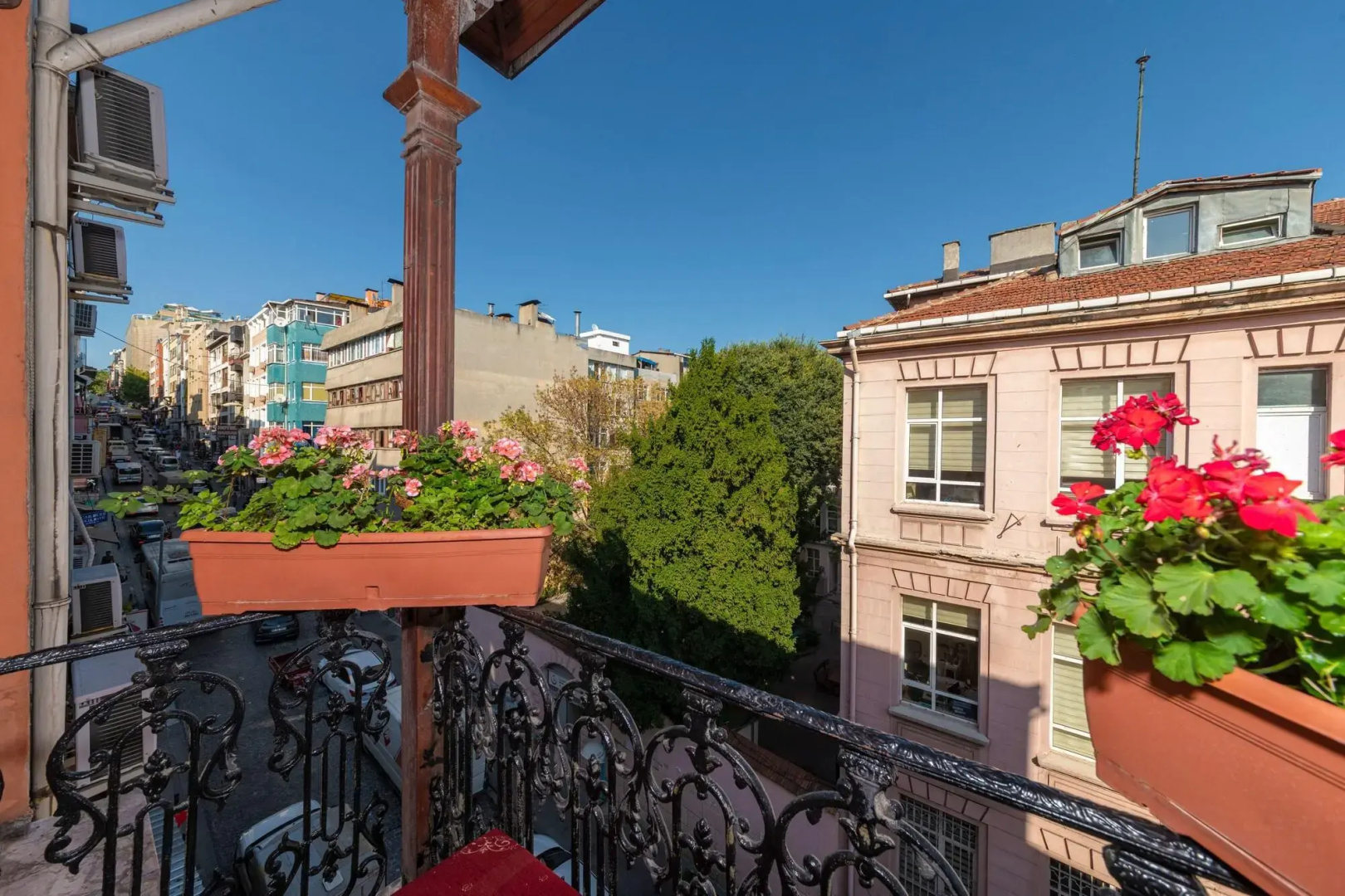 Ista Palace Hotel