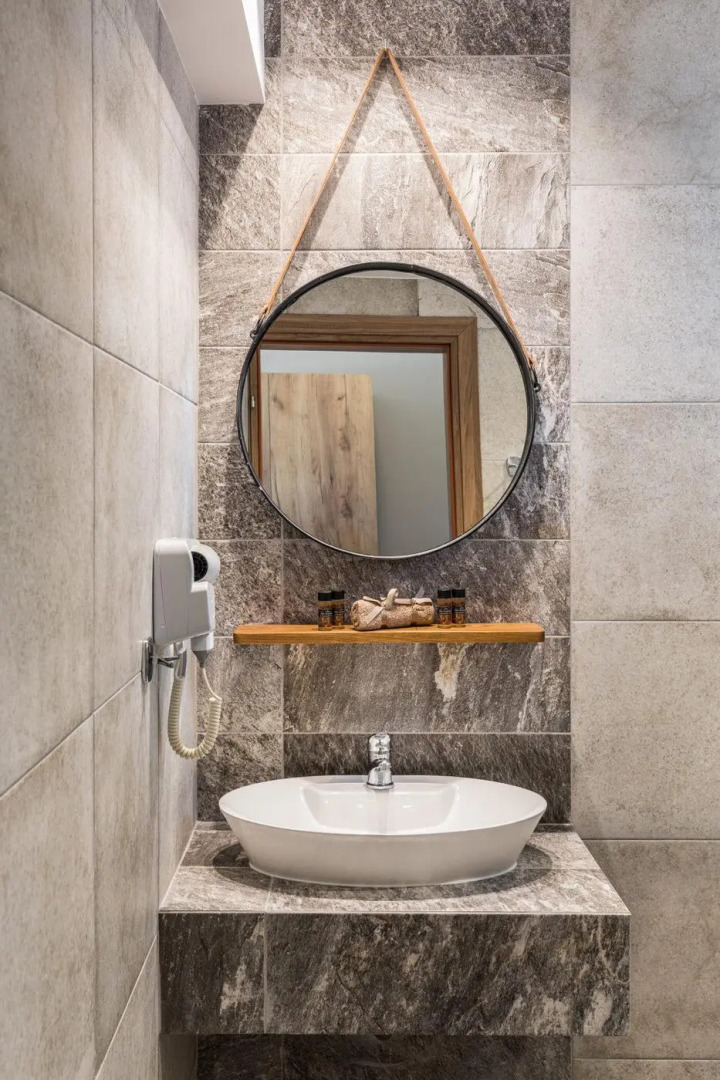 Olympus Pantheon Hotel