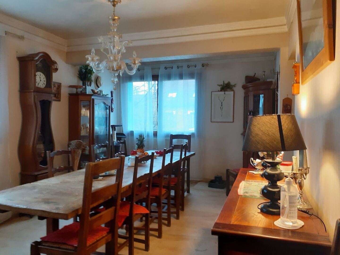 Chambre dans une maison pleine de vie