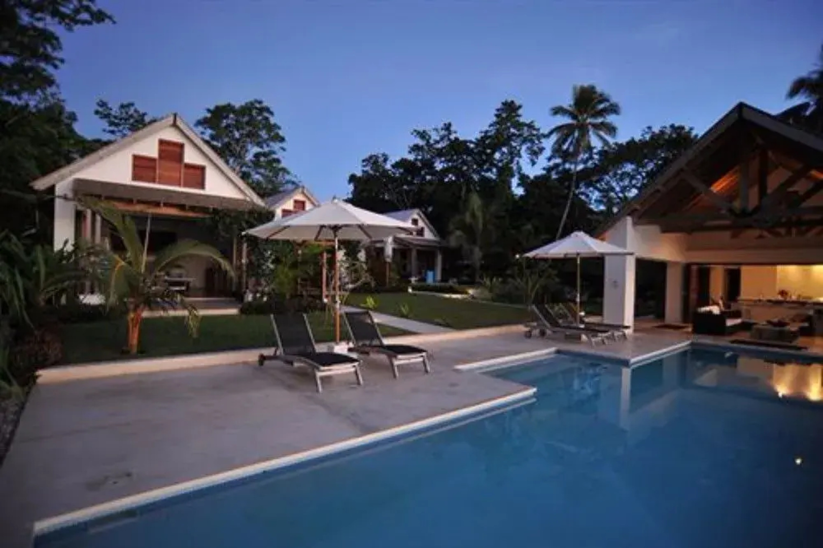 Villa 25
