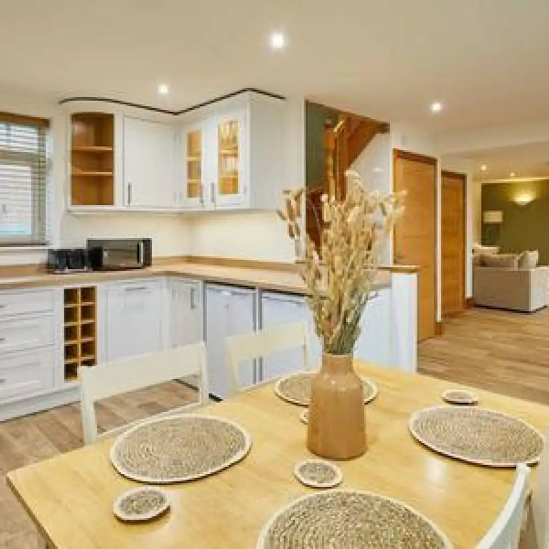 Host Stay Fawcett Cottage