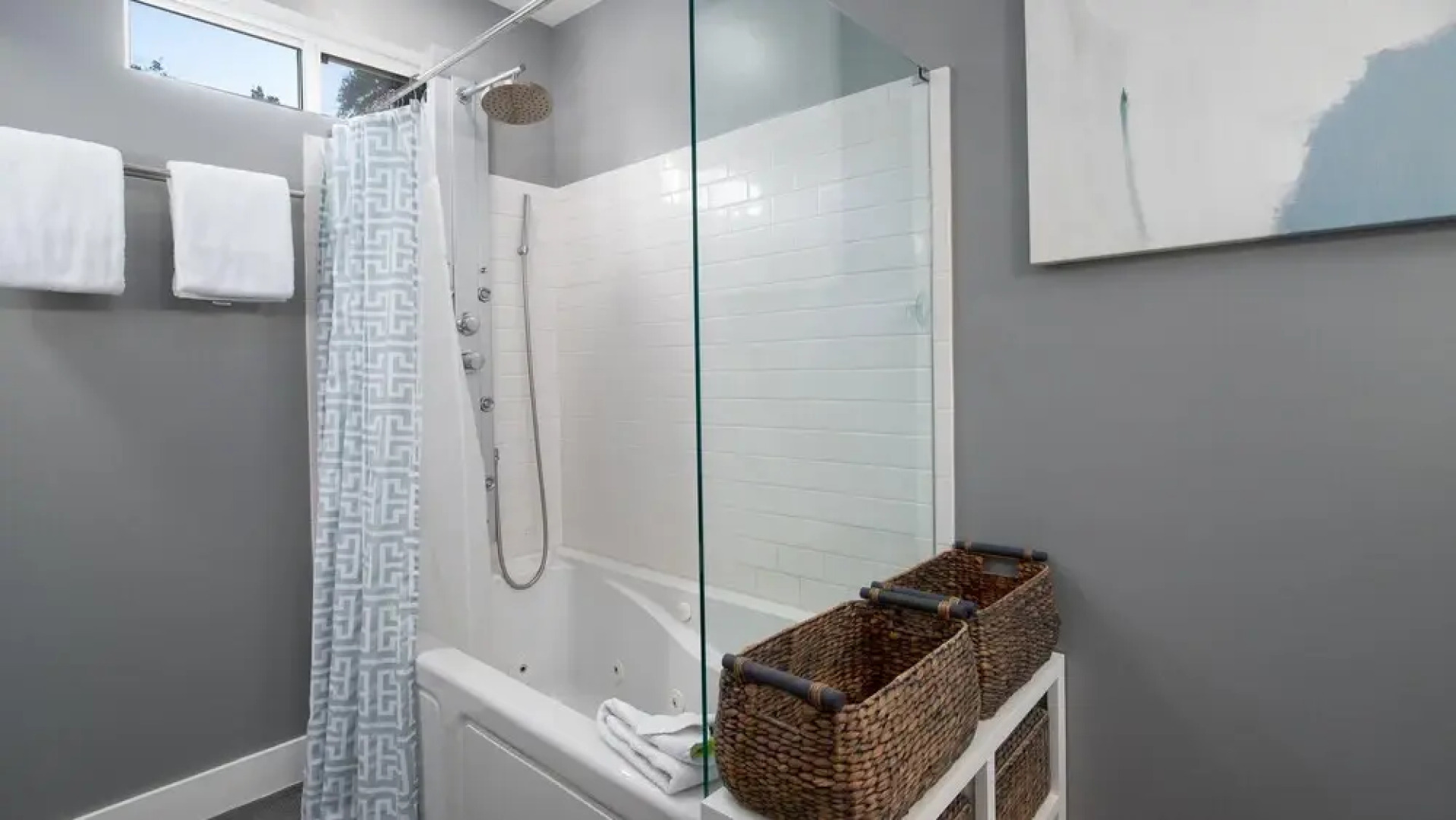 Mermaids and Magnolias