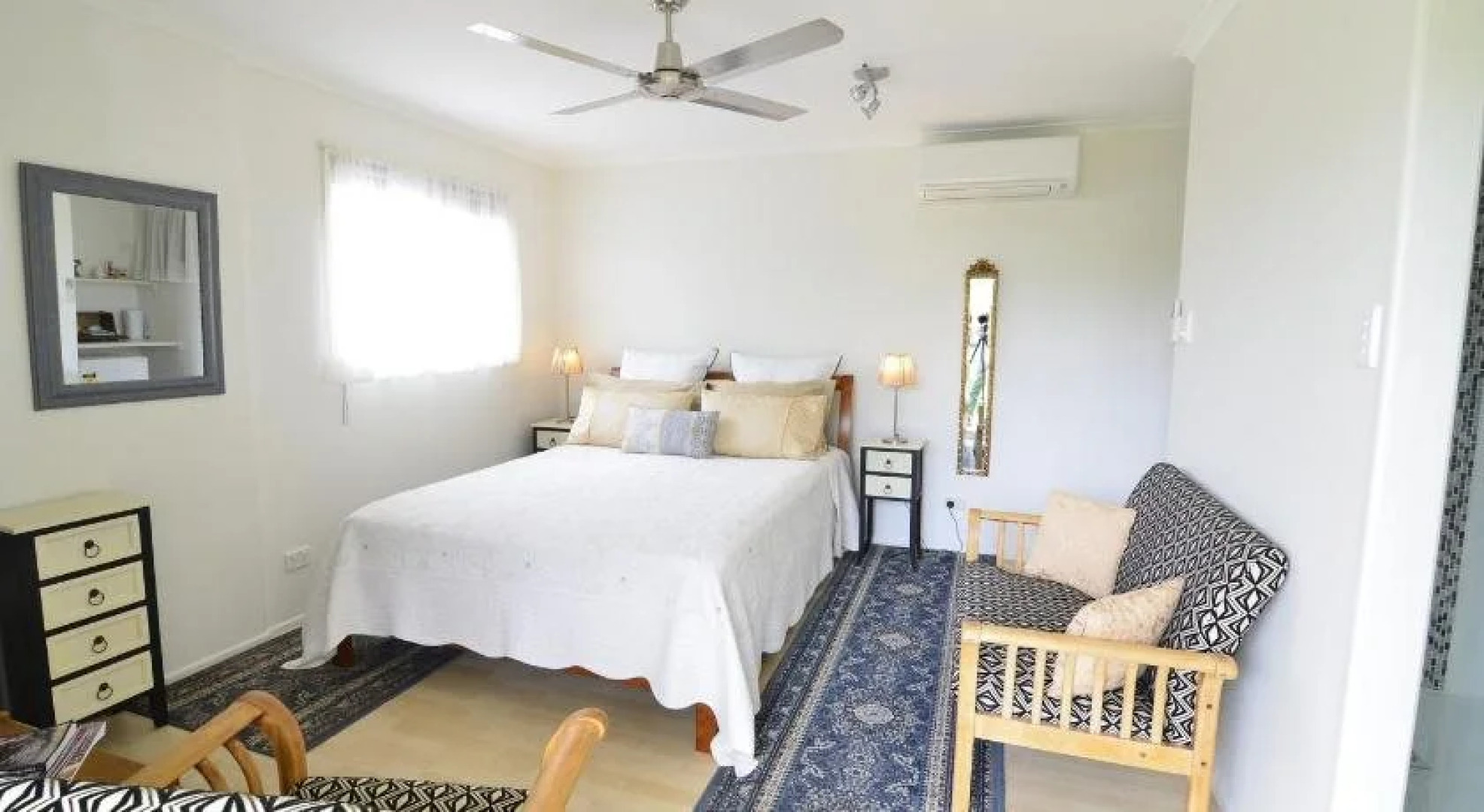 Rosevillehouse Bed & Breakfast