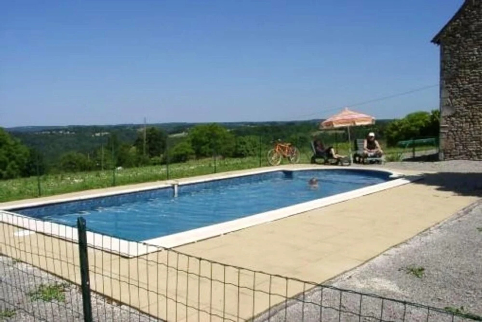 House With 4 Bedrooms in Plazac, With Private Pool, Enclosed Garden an