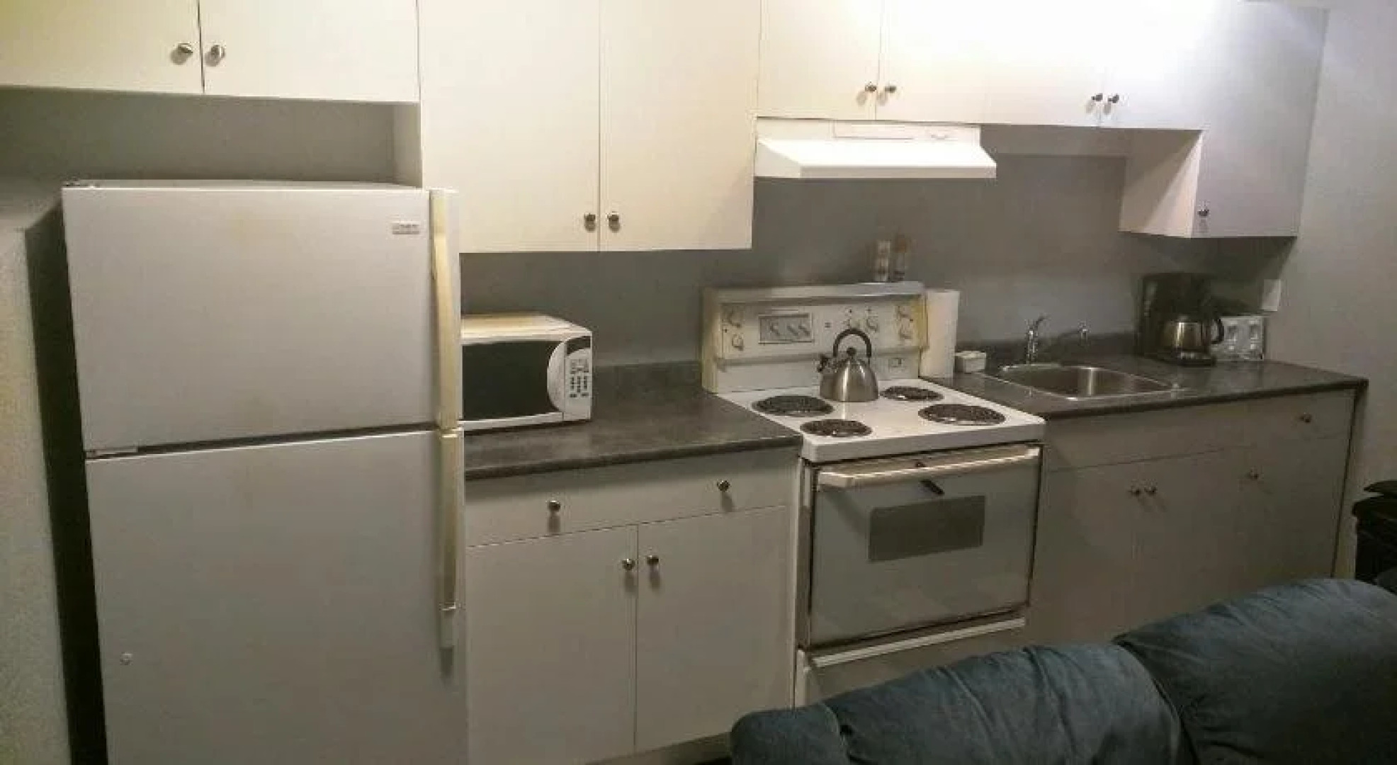 The Bulldog Hotel Silver Star