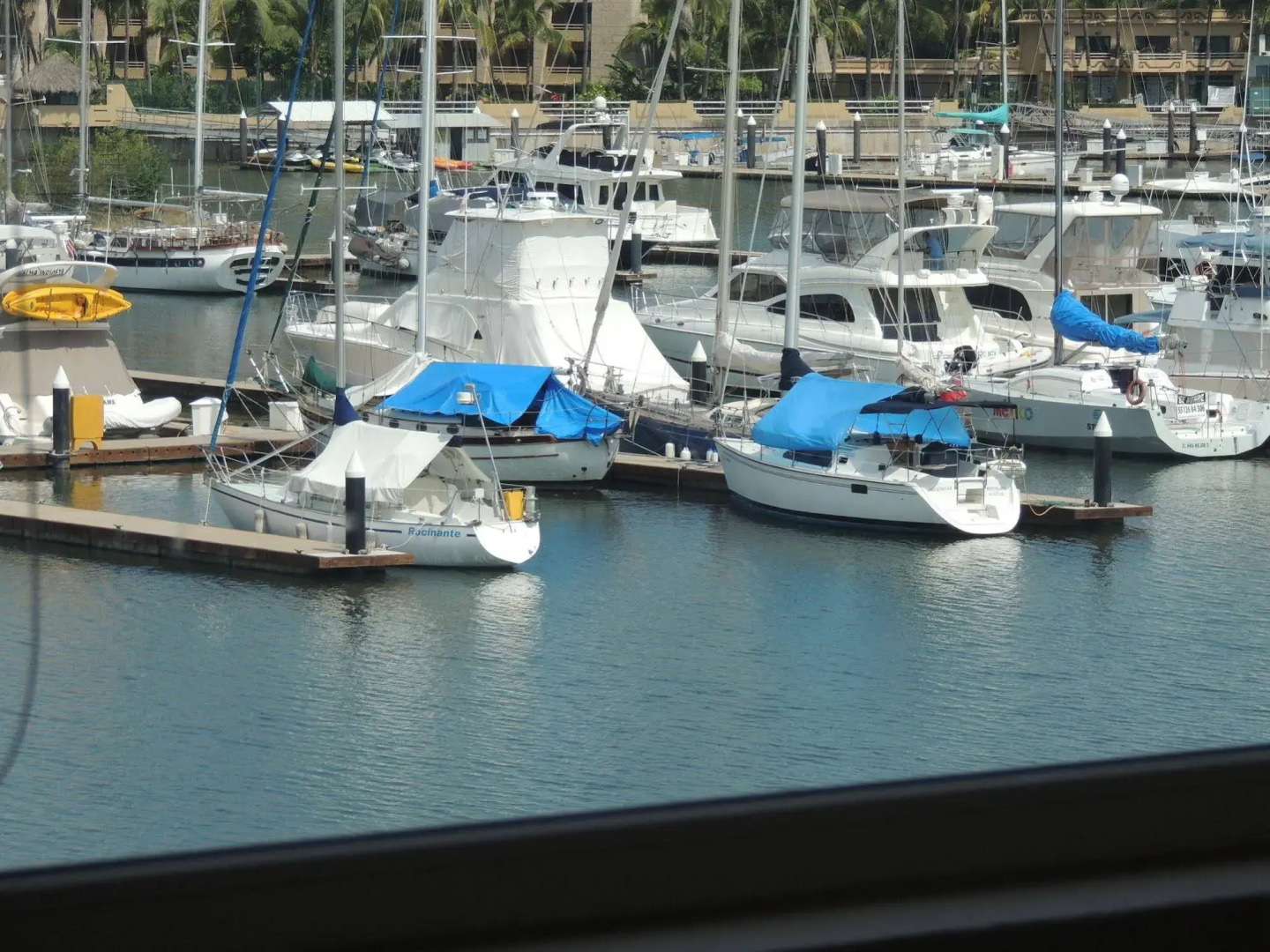 Marina Banderas Suites