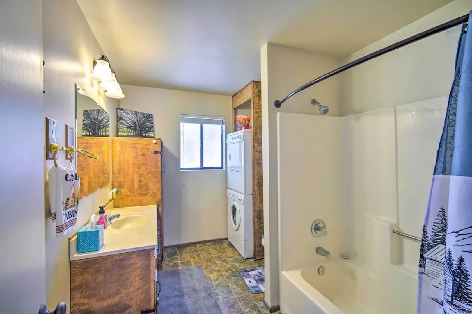 San Bernardino Mtn Retreat w/ Furnished Deck