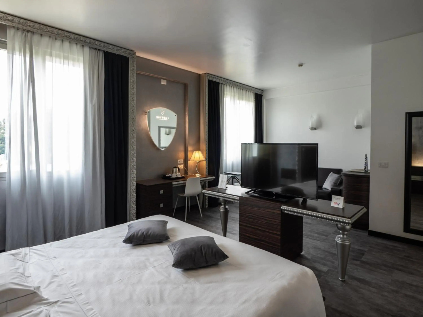 Daytona Business Hotel