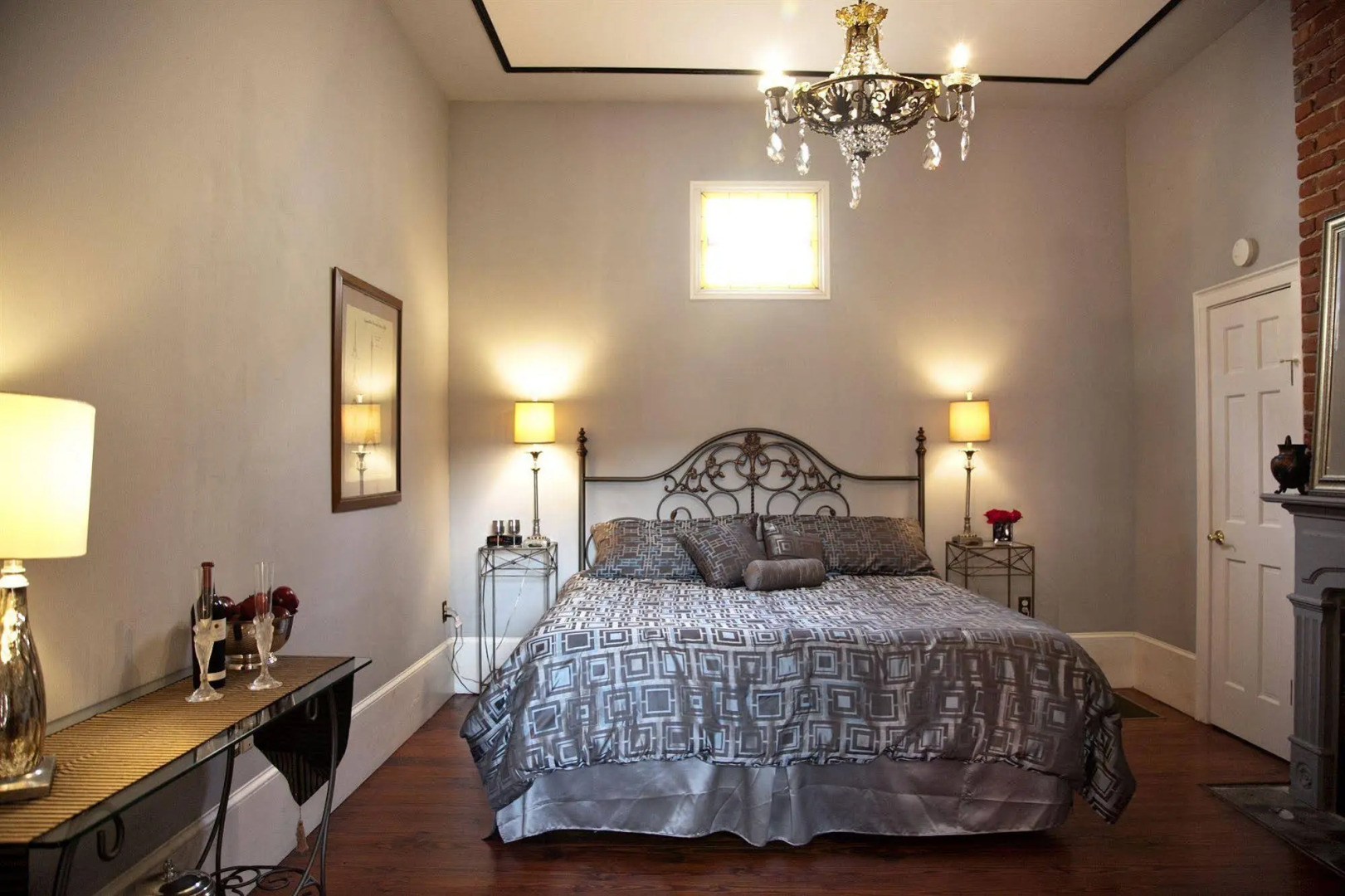 New Orleans Jazz Quarters - The French Quarters Unique Creole Hotel