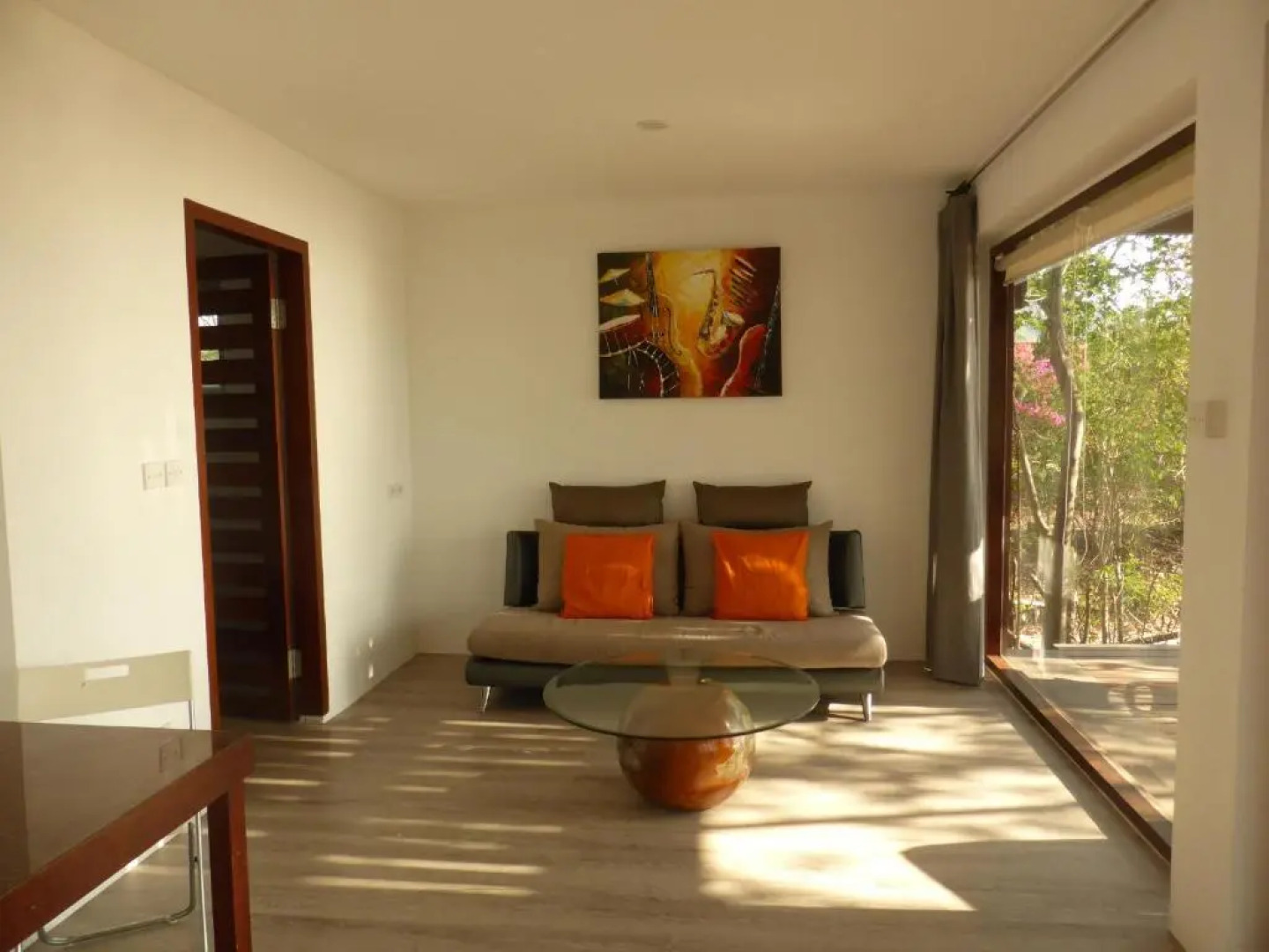 Castaway Surf Retreat 1